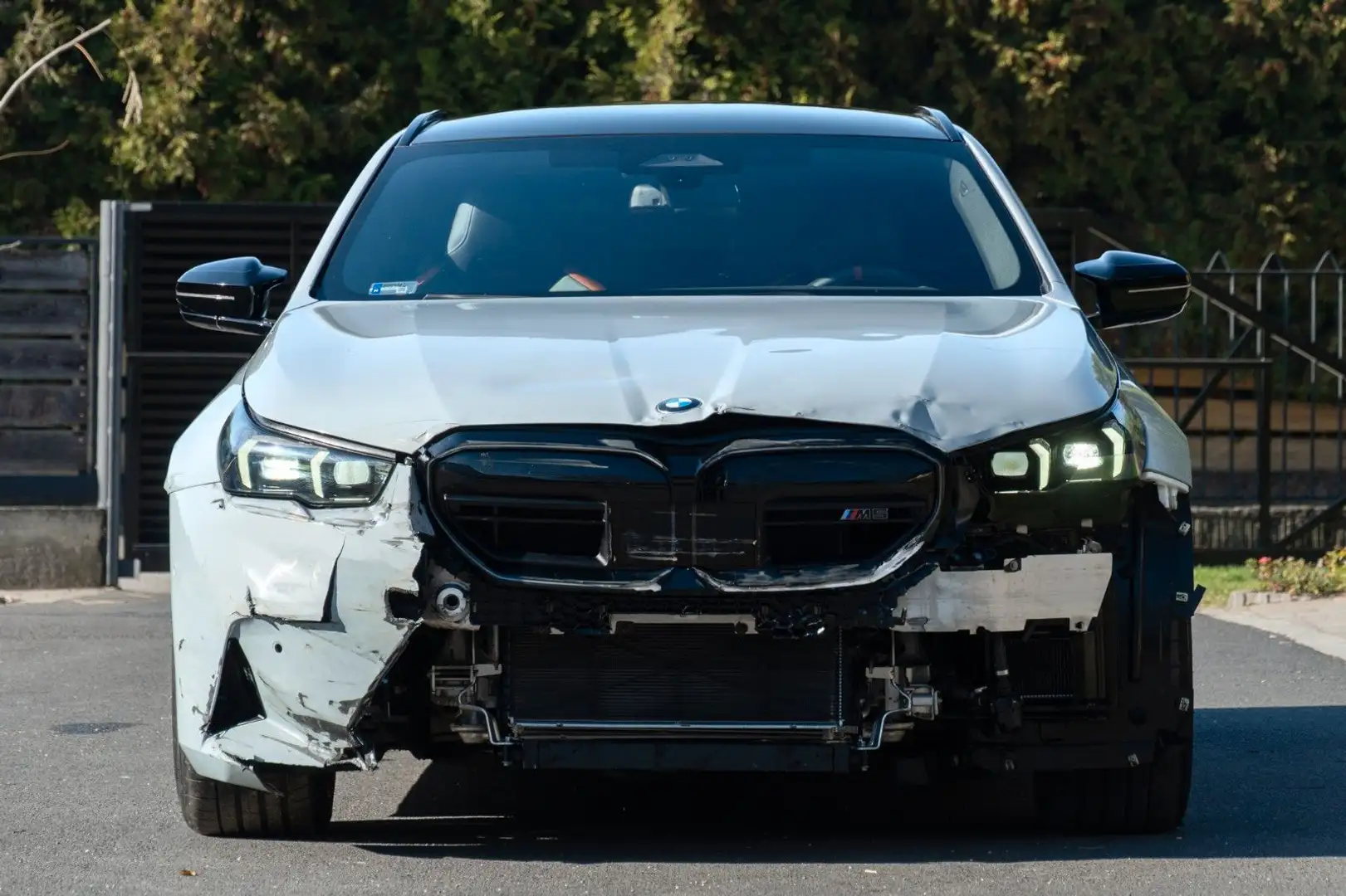 BMW M5 TOURING.KÜHLER,MOTOR,AIRBAGS.OK!FAHRBEREIT Gris - 2