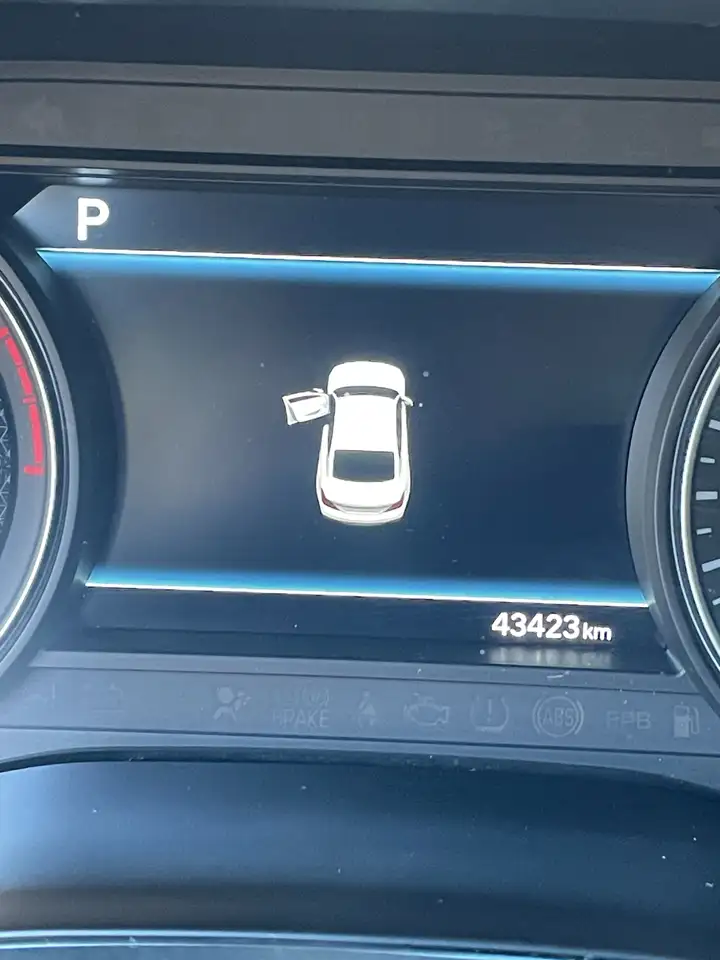 Genesis G70 снимка Genesis G70