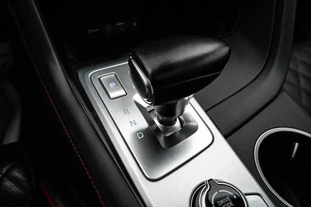 Genesis G70 снимка Genesis G70
