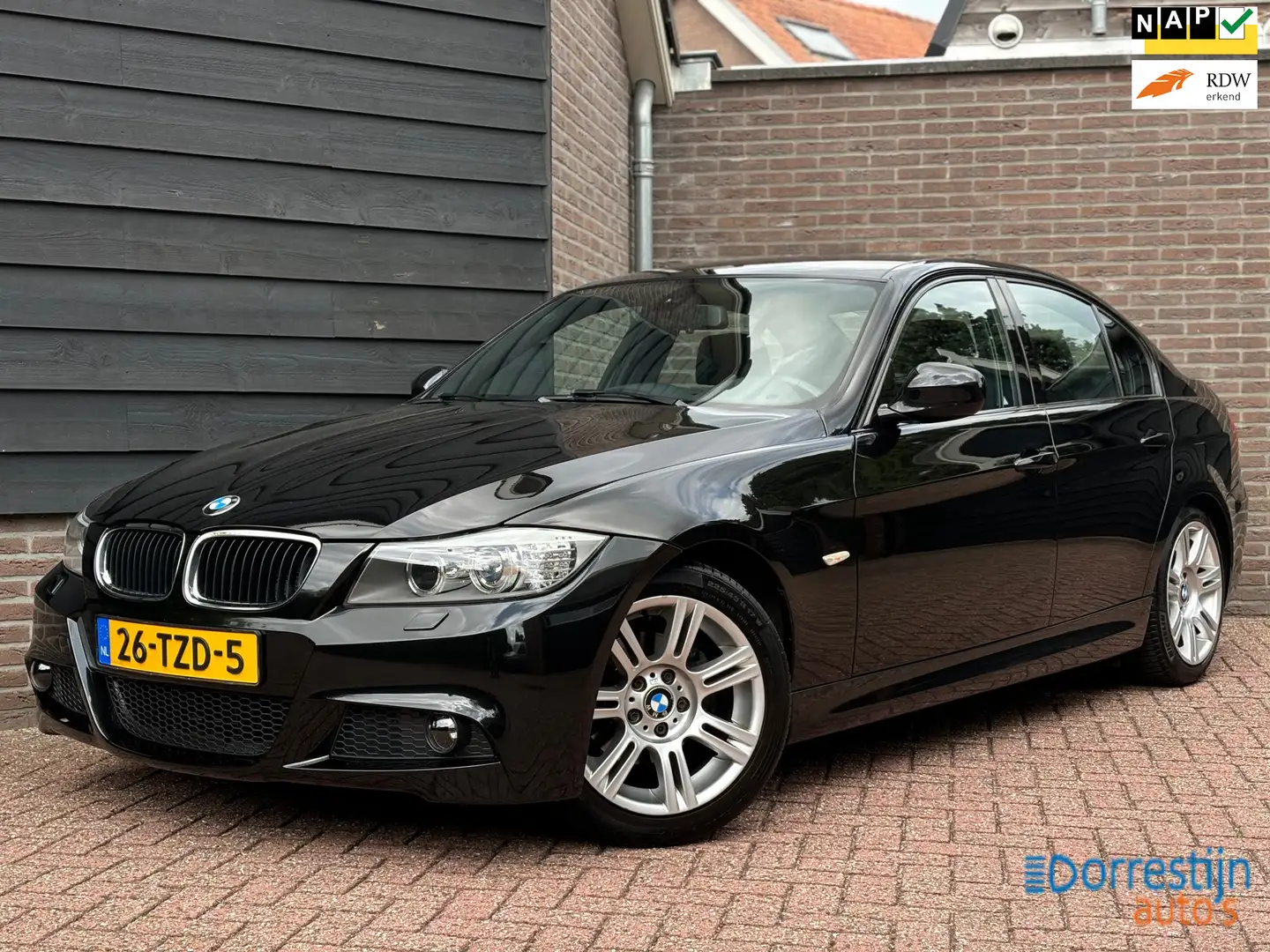 BMW 318 3-serie 318i Corporate Lease| M-Pakket | Trekhaak Schwarz - 1