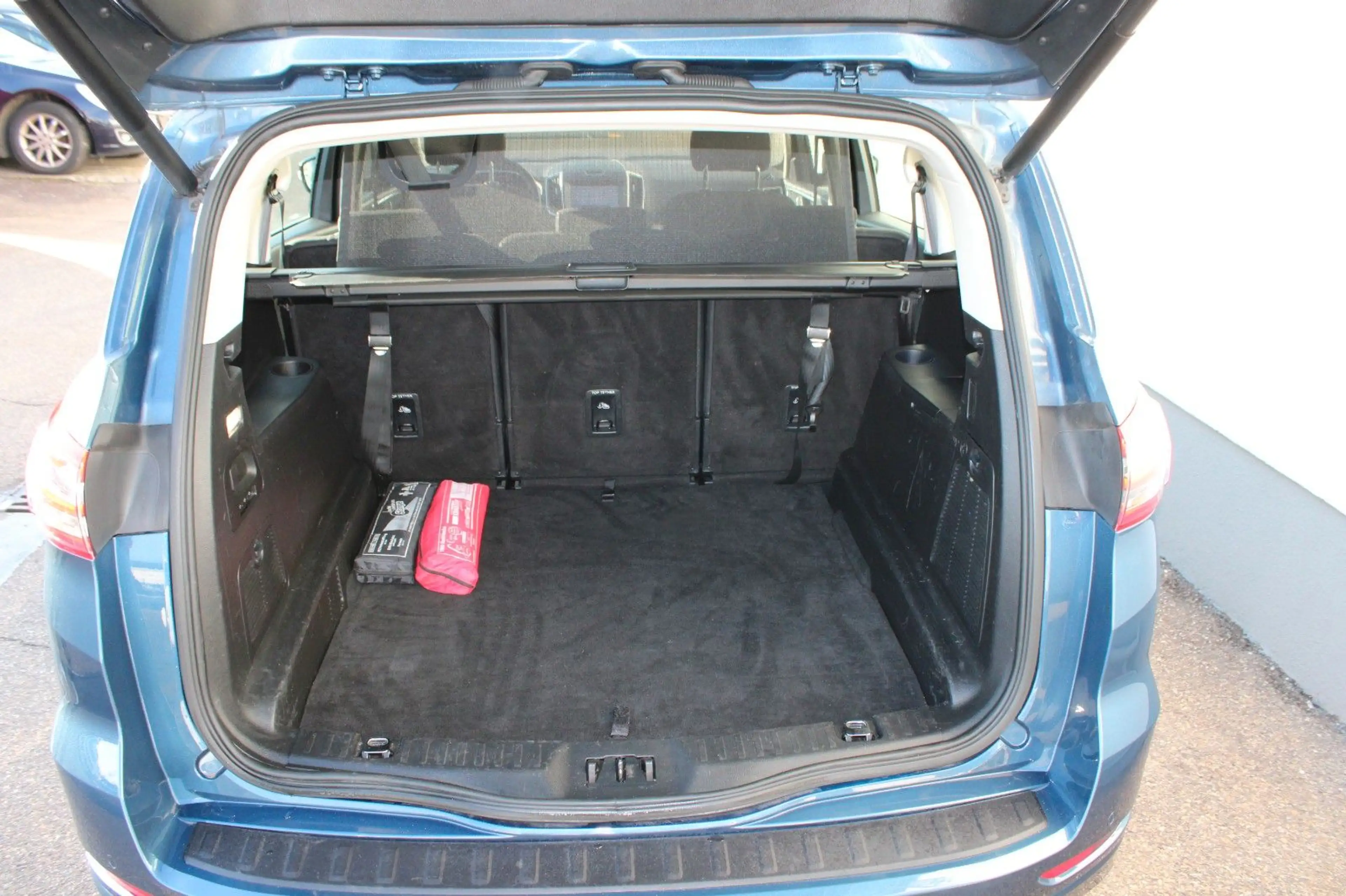 Ford S-Max S-MAX 2.0 TDCI Titanium Autom. Navi PDC — photo 11