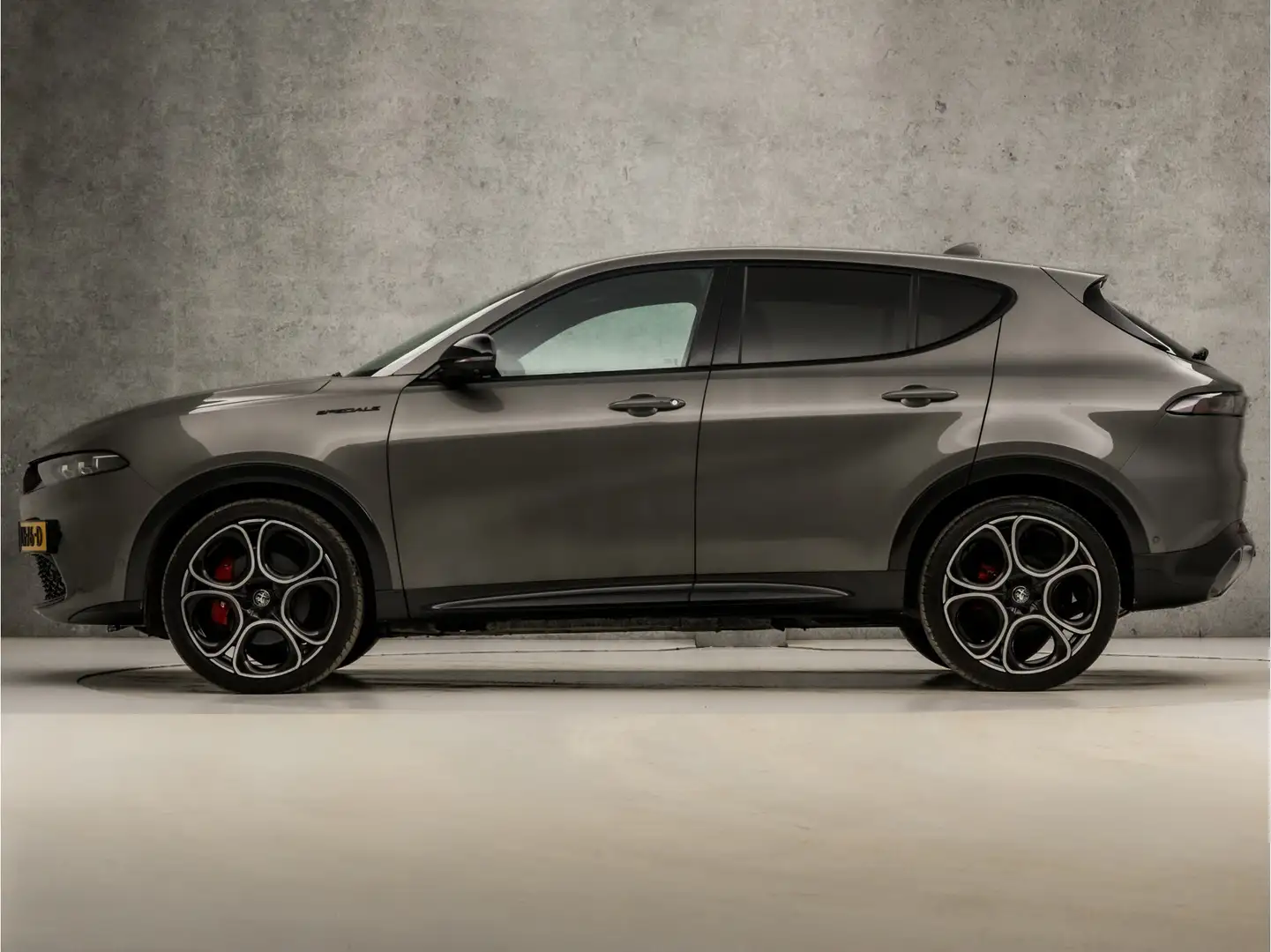 Alfa Romeo Tonale 1.5T Hybrid Sprint Automaat (VIRTUAL COCKPIT, APPL Grijs - 2