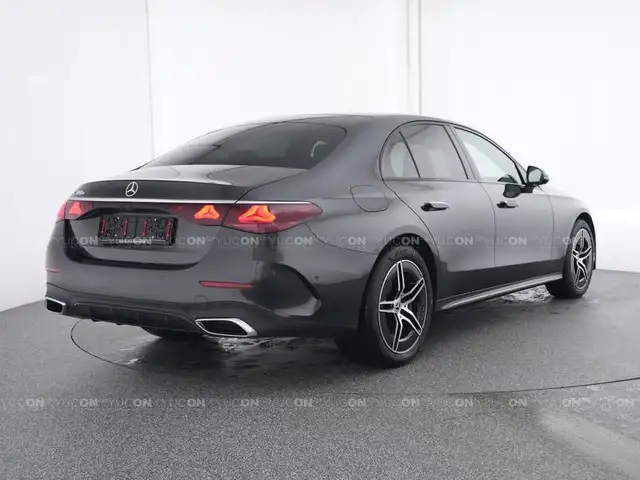 Mercedes-Benz E 300 e AMG LINE DISTRONIC LED HP 19 ZOLL ALU Ansicht 3