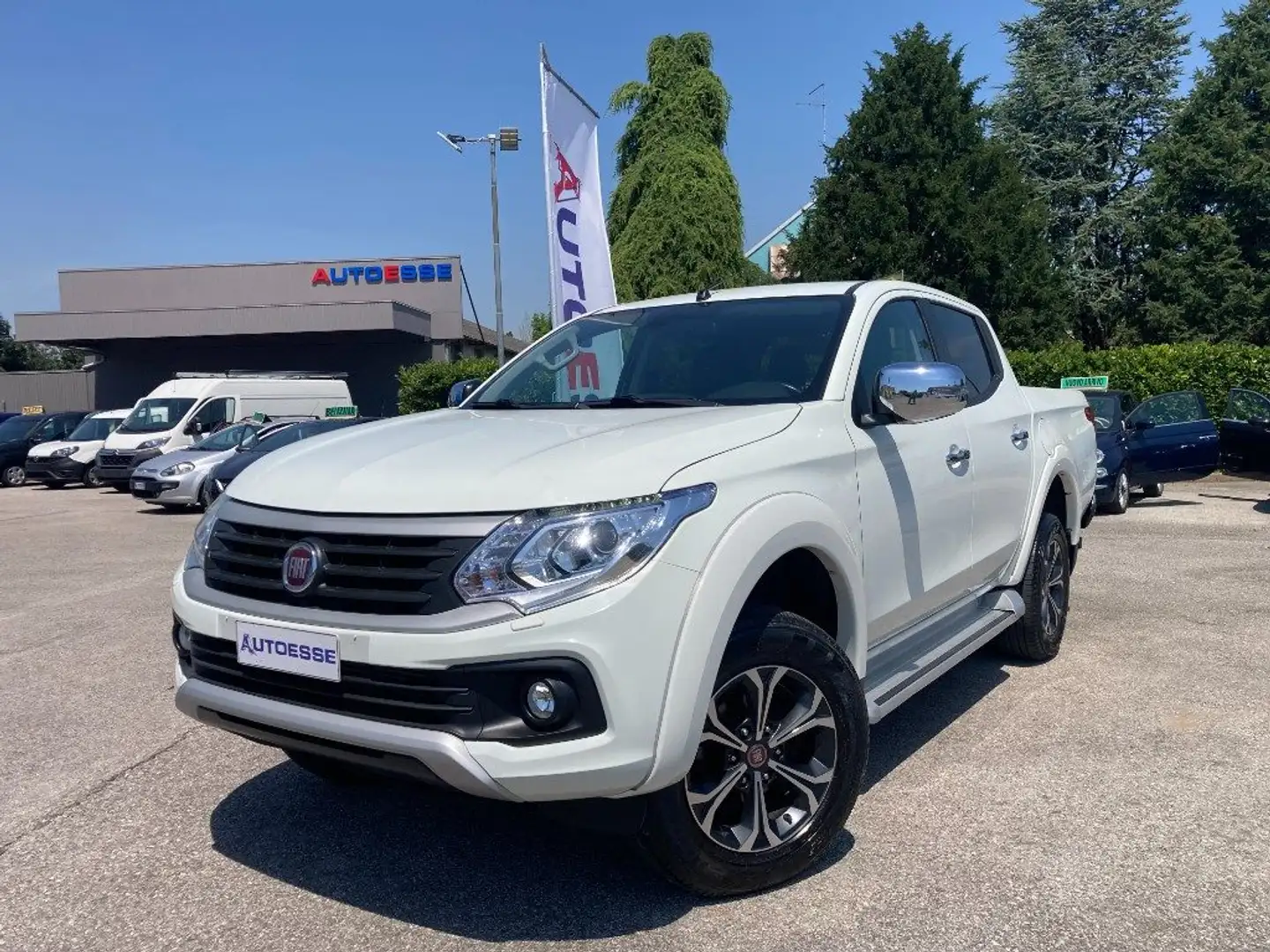 Fiat Fullback 2.4 180CV Doppia Cab. LX S&S Aut. Blanc - 1