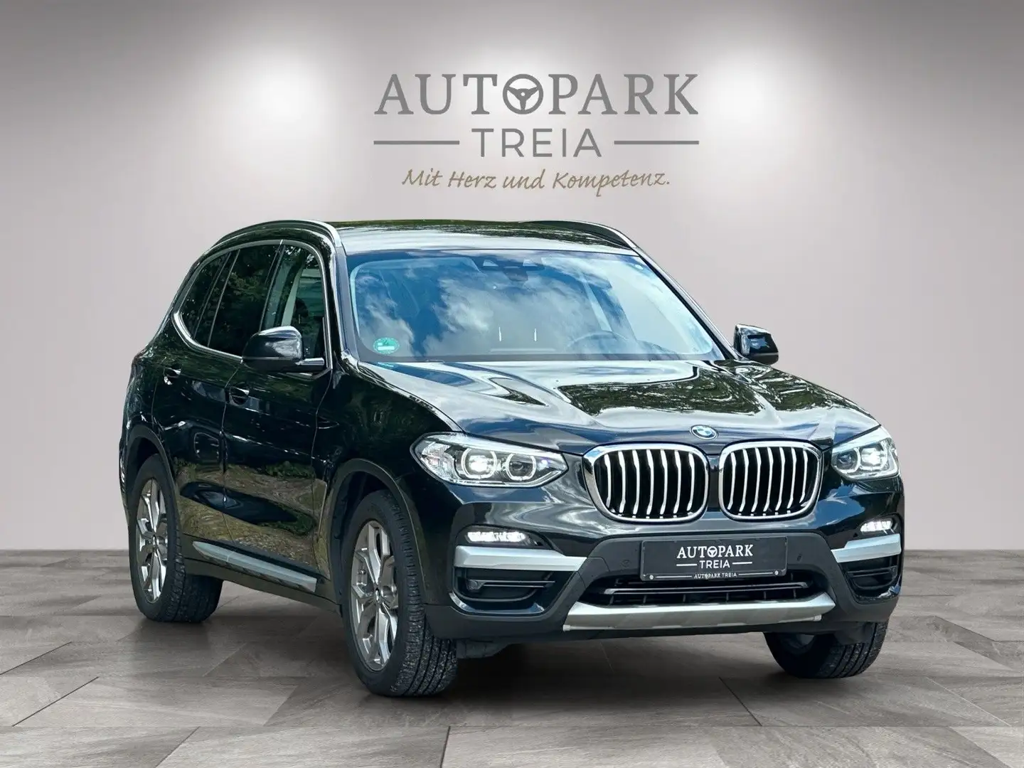 BMW X3 xDrive 20d xLine (LED-TEILLEDER-TEMPO-SHZ) Schwarz - 1