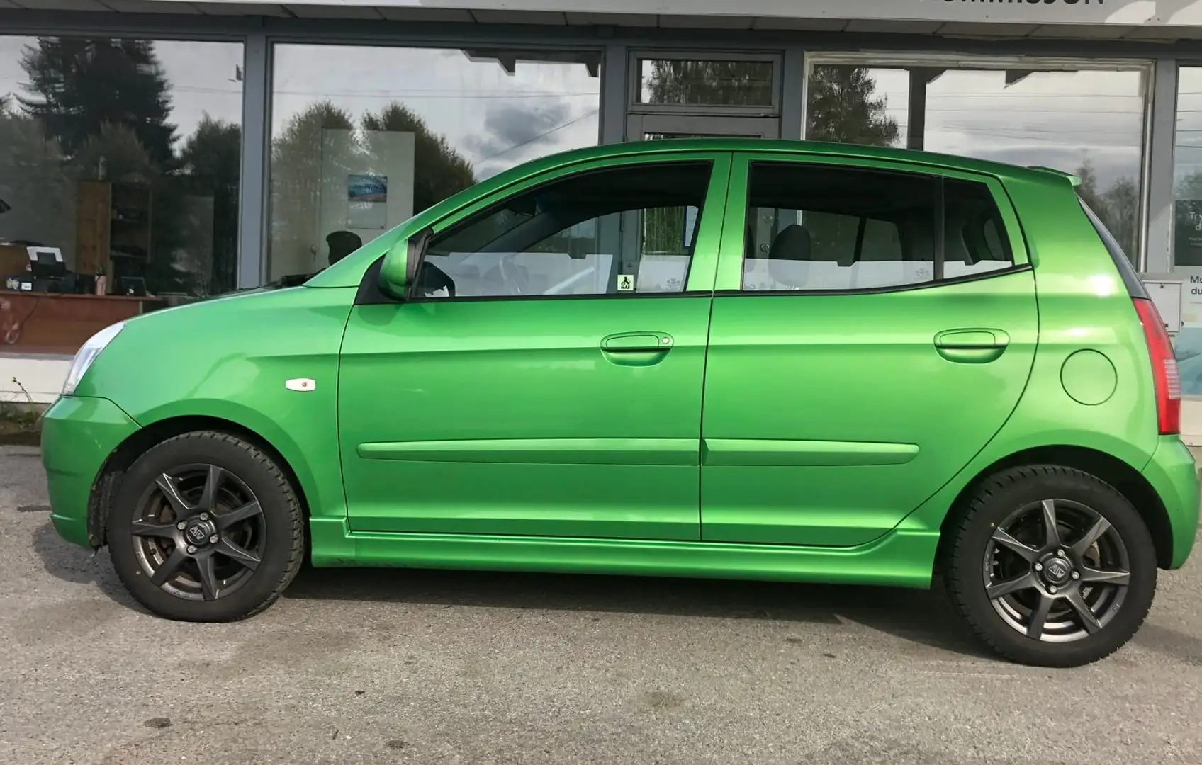 Kia Picanto Picanto 1.0i 12v MP3 Vert - 1