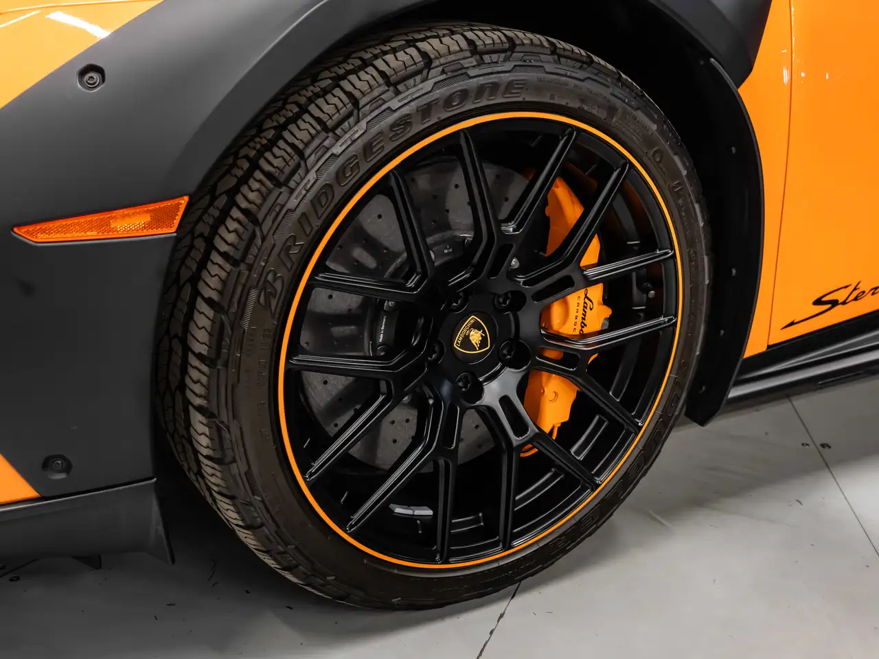 Lamborghini Huracán снимка Lamborghini Huracán