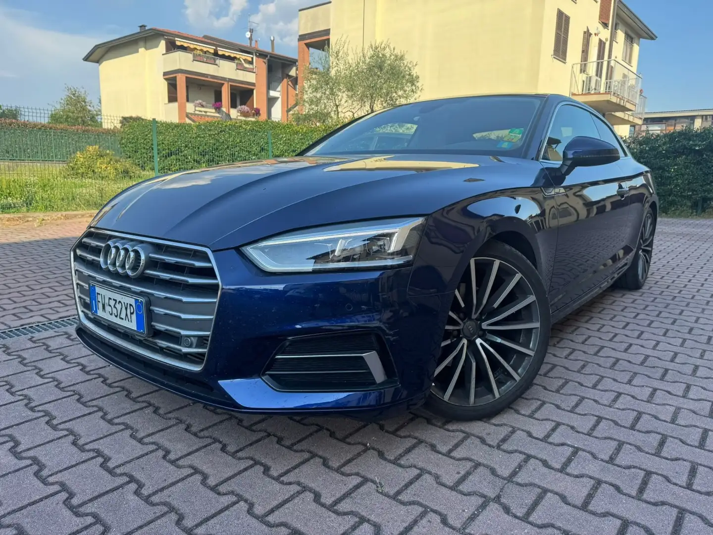 Audi A5 A5 II 2017 Coupe 40 2.0 tfsi Design 190cv s-tronic Blauw - 1