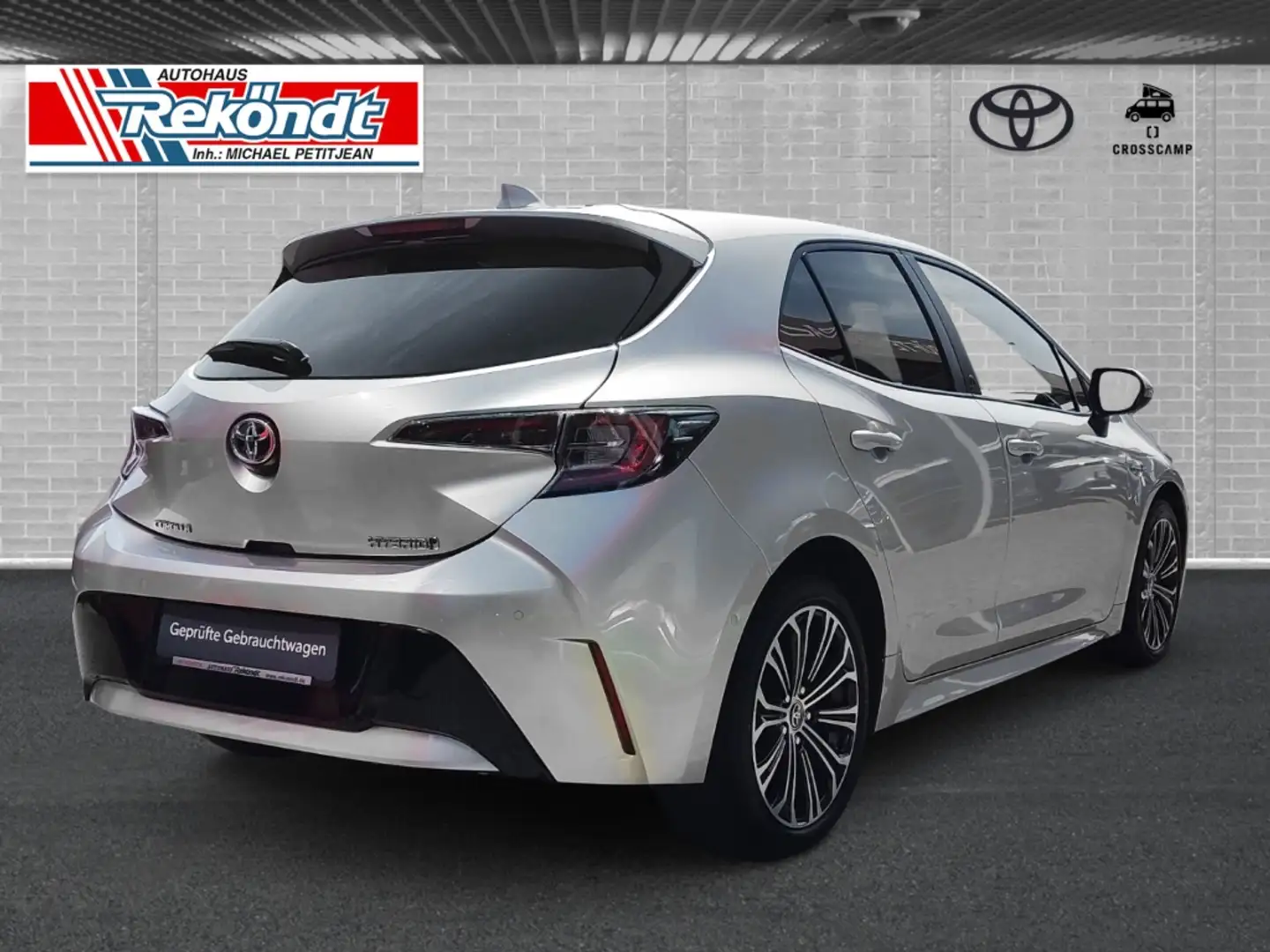 Toyota Corolla Hybrid Team D SHZ, Klimaautomatik, Keyless go, srebrna - 2