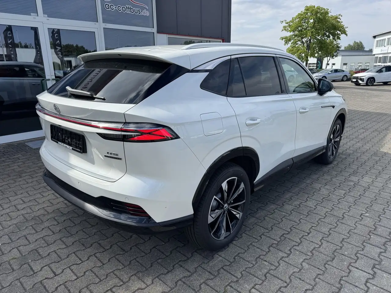 MG HS 2026