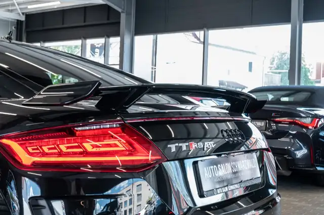 Audi TT RS view 13