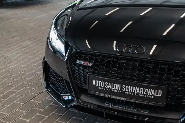 Audi TT RS view 14