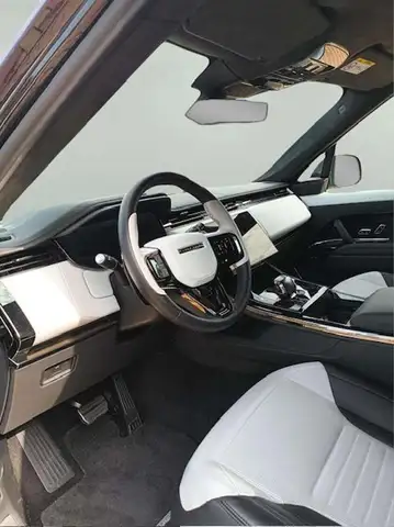 Land Rover Range Rover Sport view 17