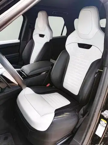 Land Rover Range Rover Sport view 15
