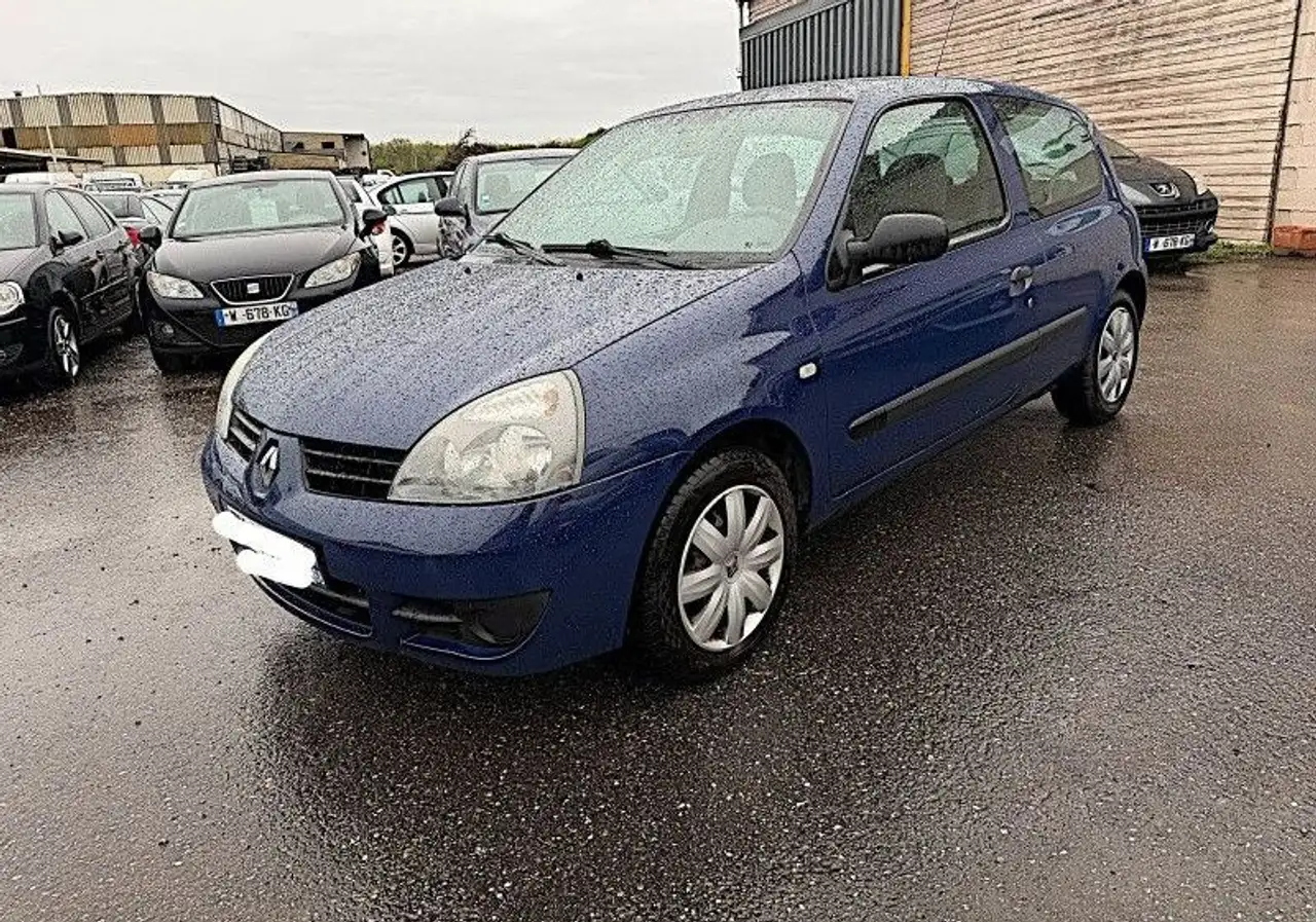 Renault Clio II CAMPUS 1.2 60CH AUTHENTIQUE 3P