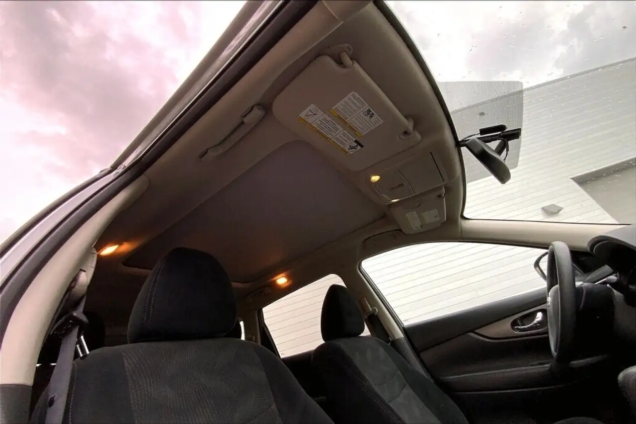 Nissan Rogue снимка Nissan Rogue