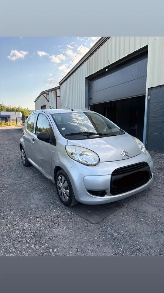 Citroen C1 1.0l 70ch 5p 2010 - 1.990â¬ Ã  dÃ©battr