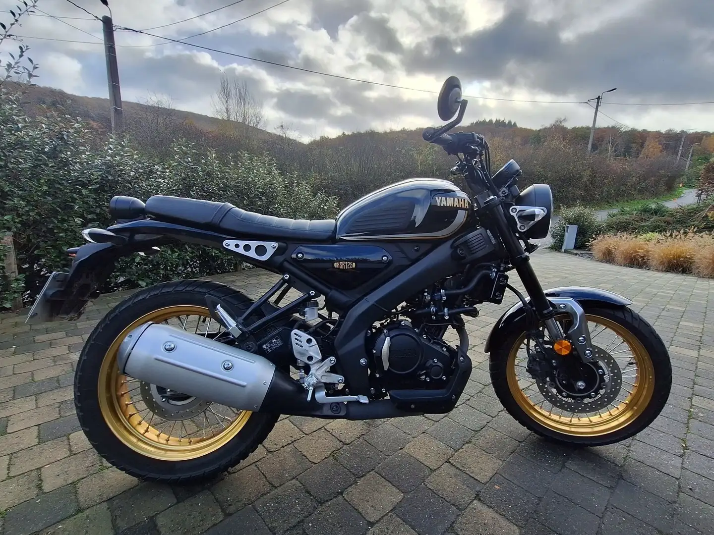 Yamaha XSR 125 Legacy Noir - 2