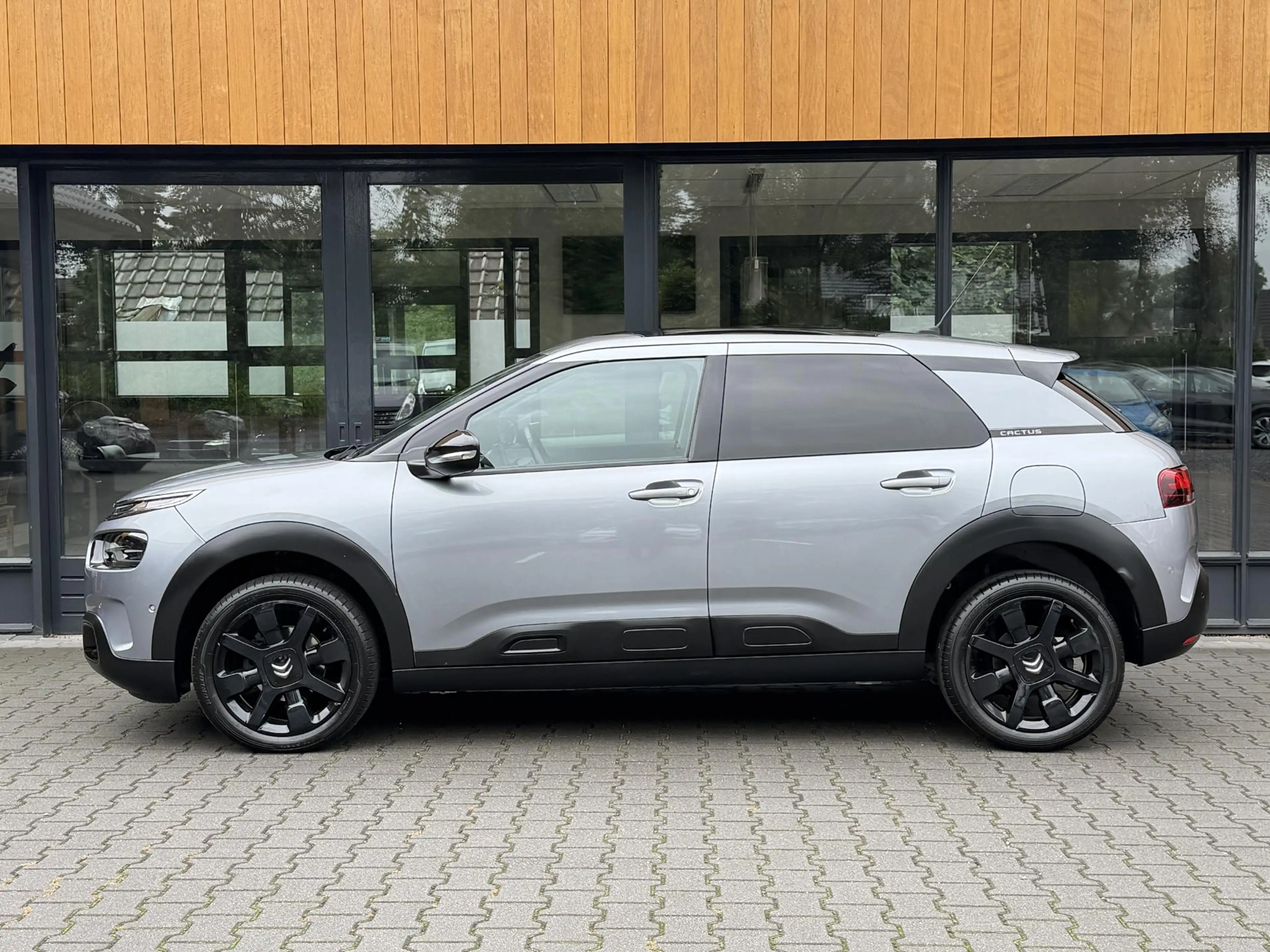 Citroen C4 Cactus 1.2 PureTech Shine Camera, Panoramadak, Garantie — photo 9