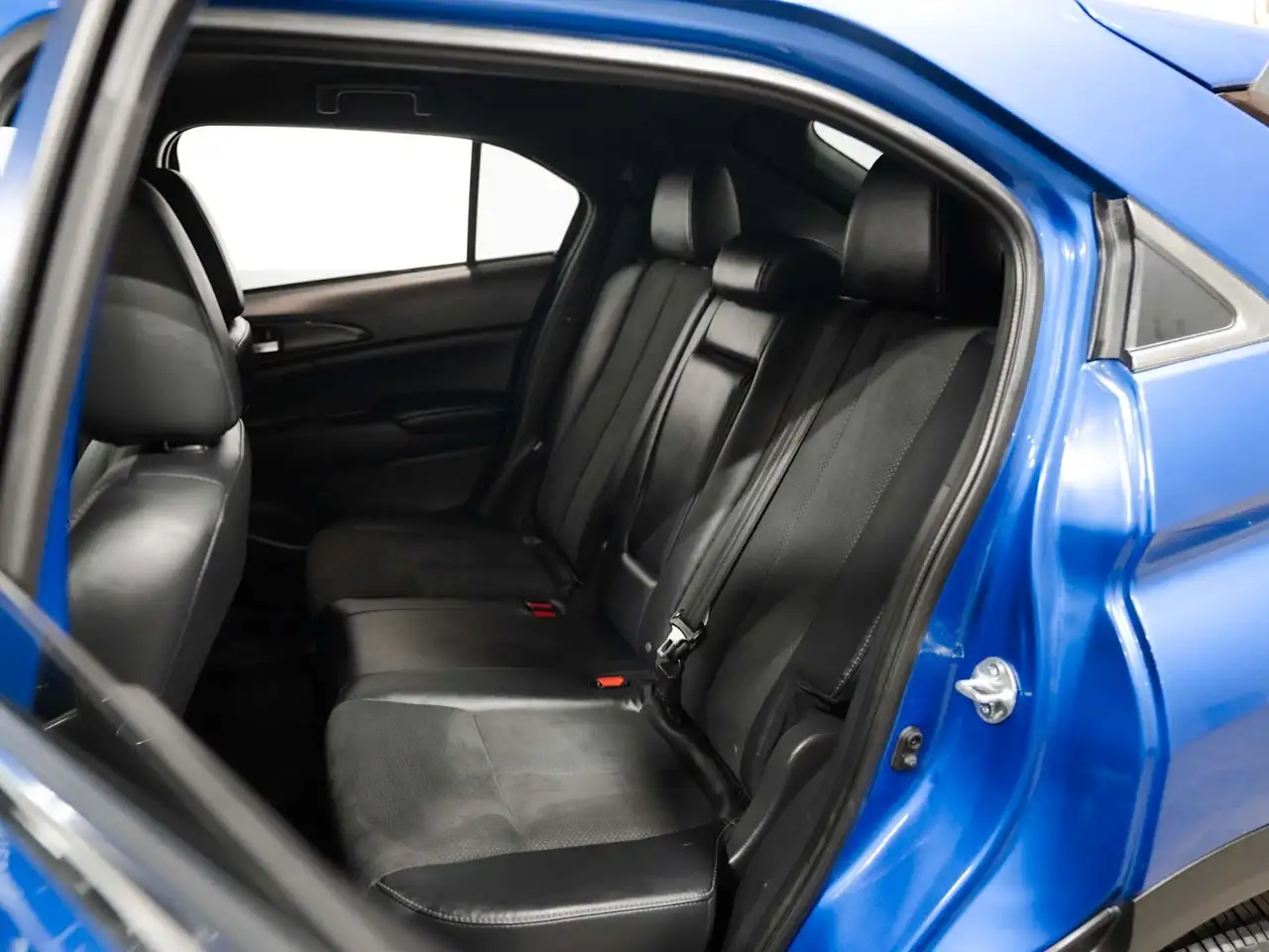 Mitsubishi Eclipse Cross снимка Mitsubishi Eclipse Cross