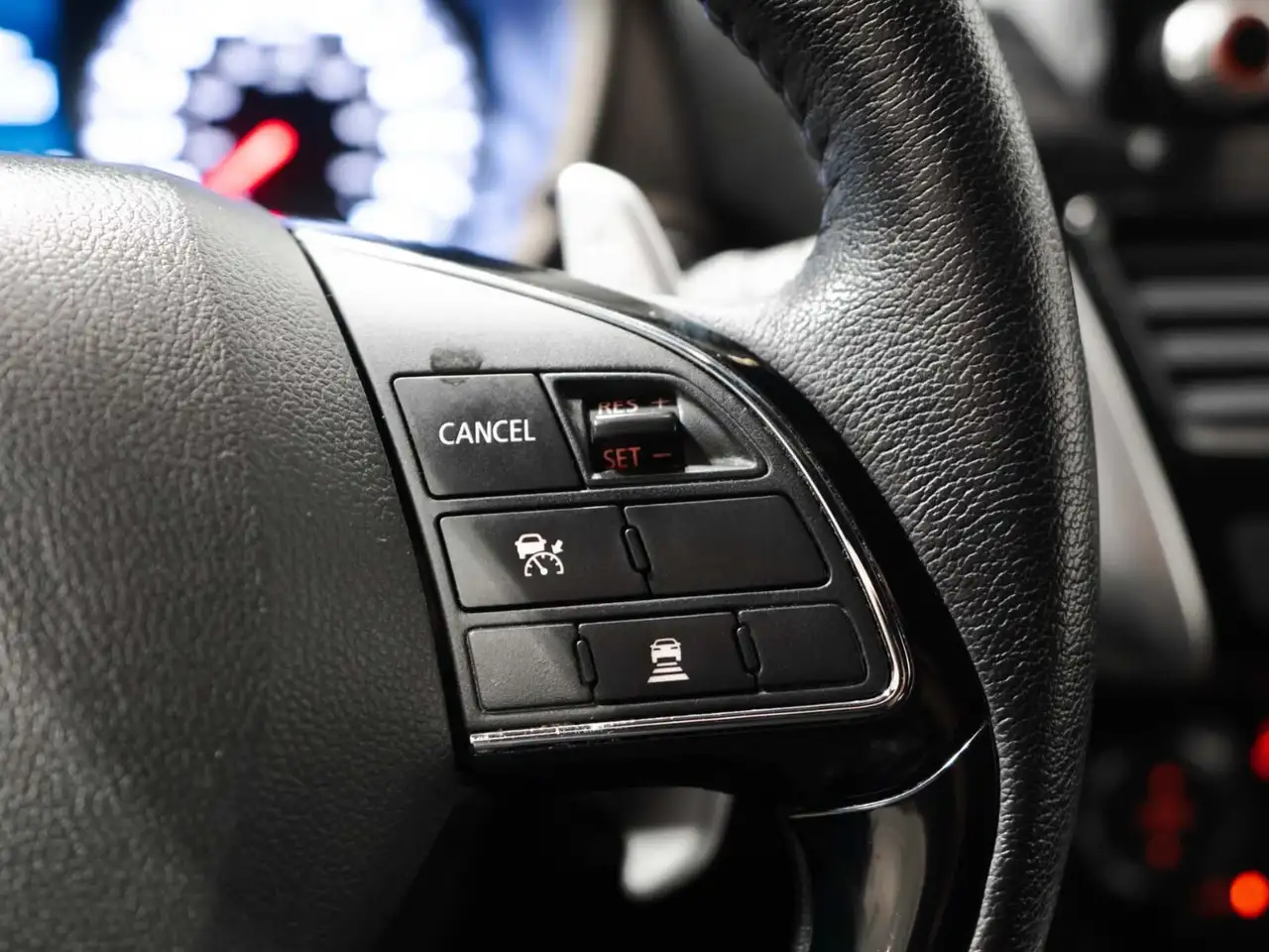 Mitsubishi Eclipse Cross снимка Mitsubishi Eclipse Cross