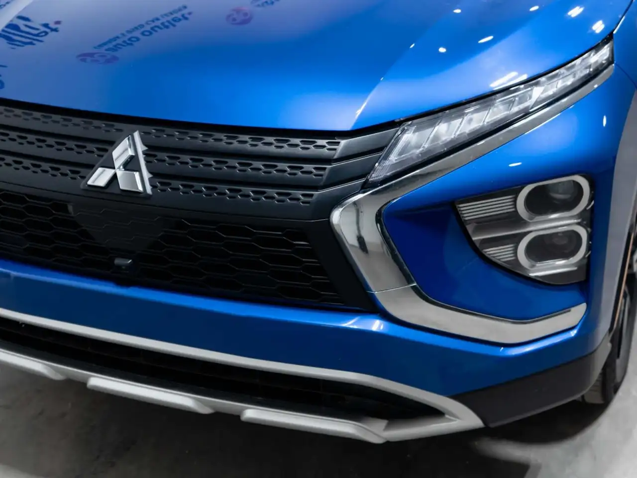 Mitsubishi Eclipse Cross снимка Mitsubishi Eclipse Cross