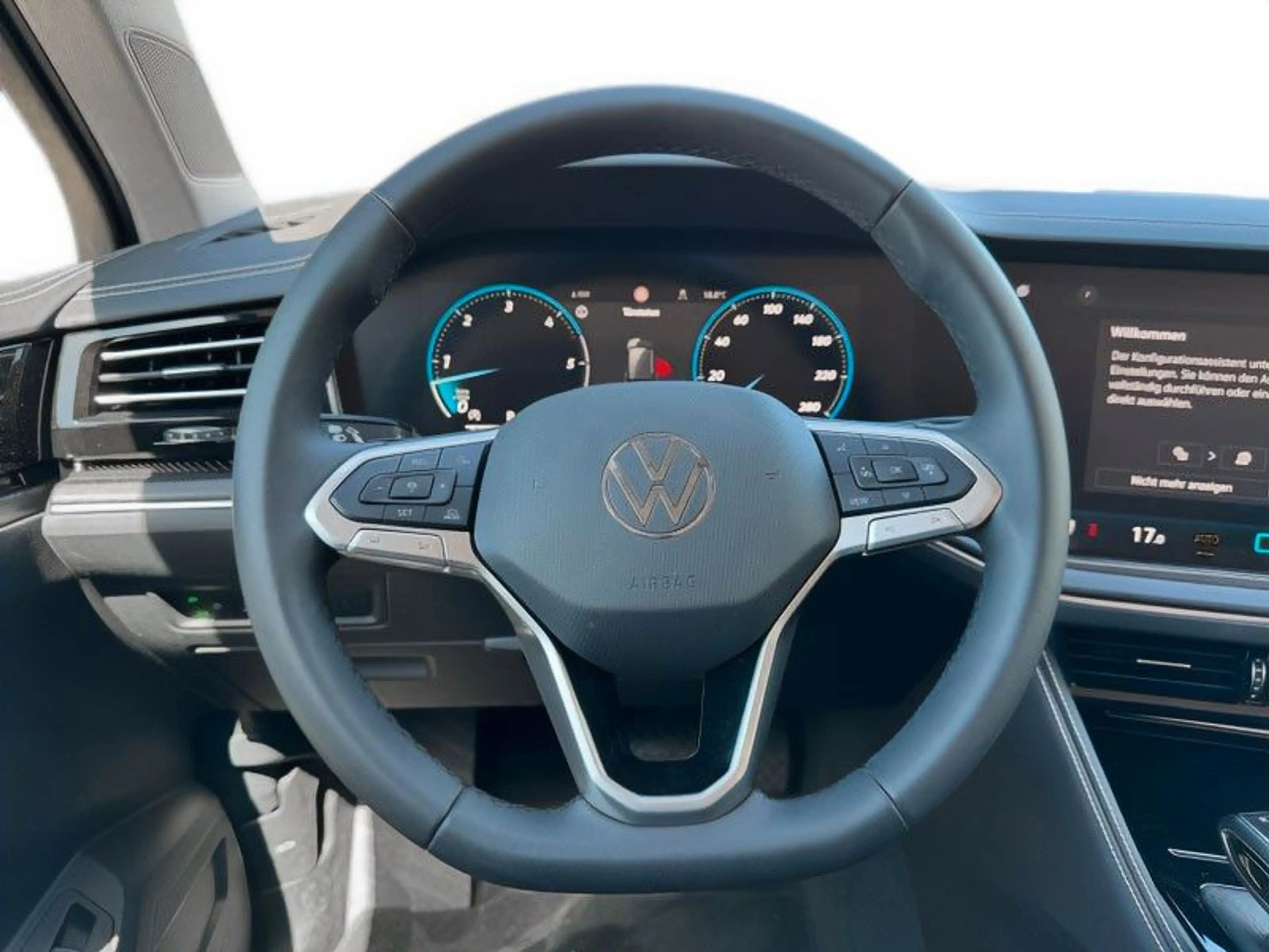 Volkswagen Touareg 3.0 TDI 170 kW 4Motion — photo 12