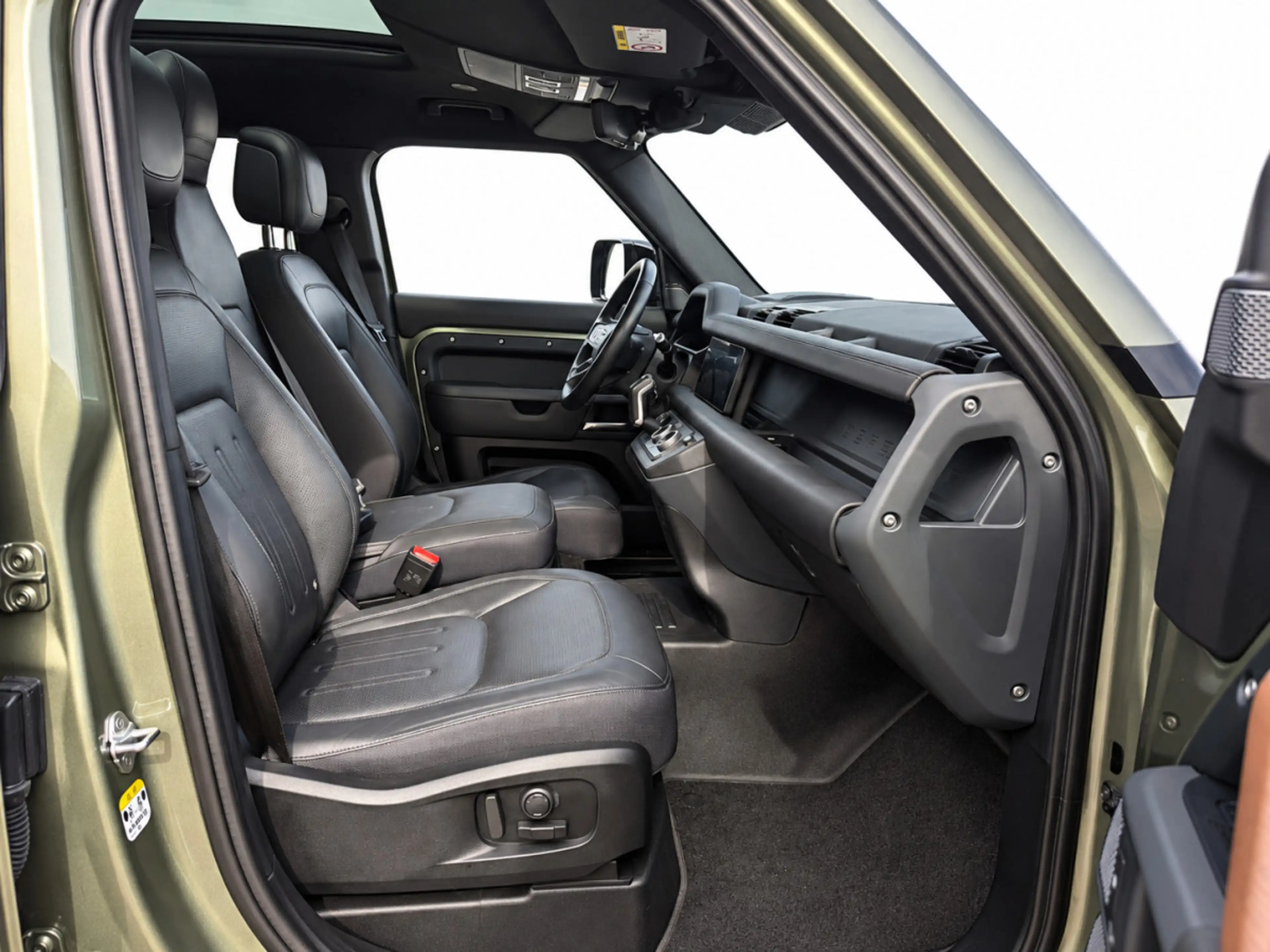 Land Rover Defender 110 P400 X-DYNAMIC HSE 6 SITZE HEAD UP MERIDIAN PA — photo 5