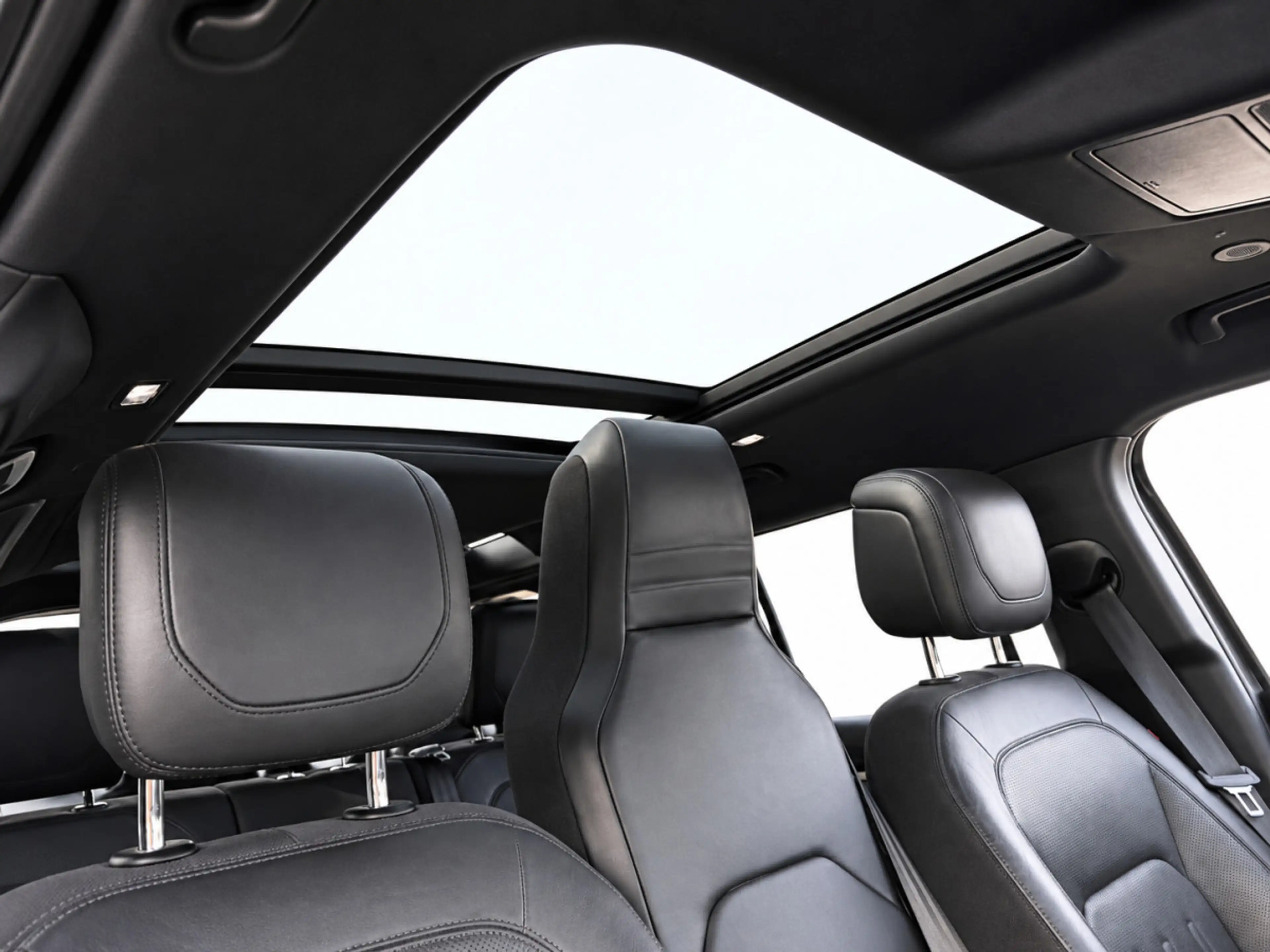 Land Rover Defender 110 P400 X-DYNAMIC HSE 6 SITZE HEAD UP MERIDIAN PA — photo 6