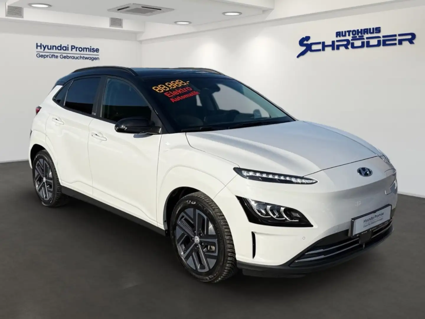 Hyundai KONA Elektro 64 kwh Prime AHK Allwetter Navi LED Kamera Weiß - 2