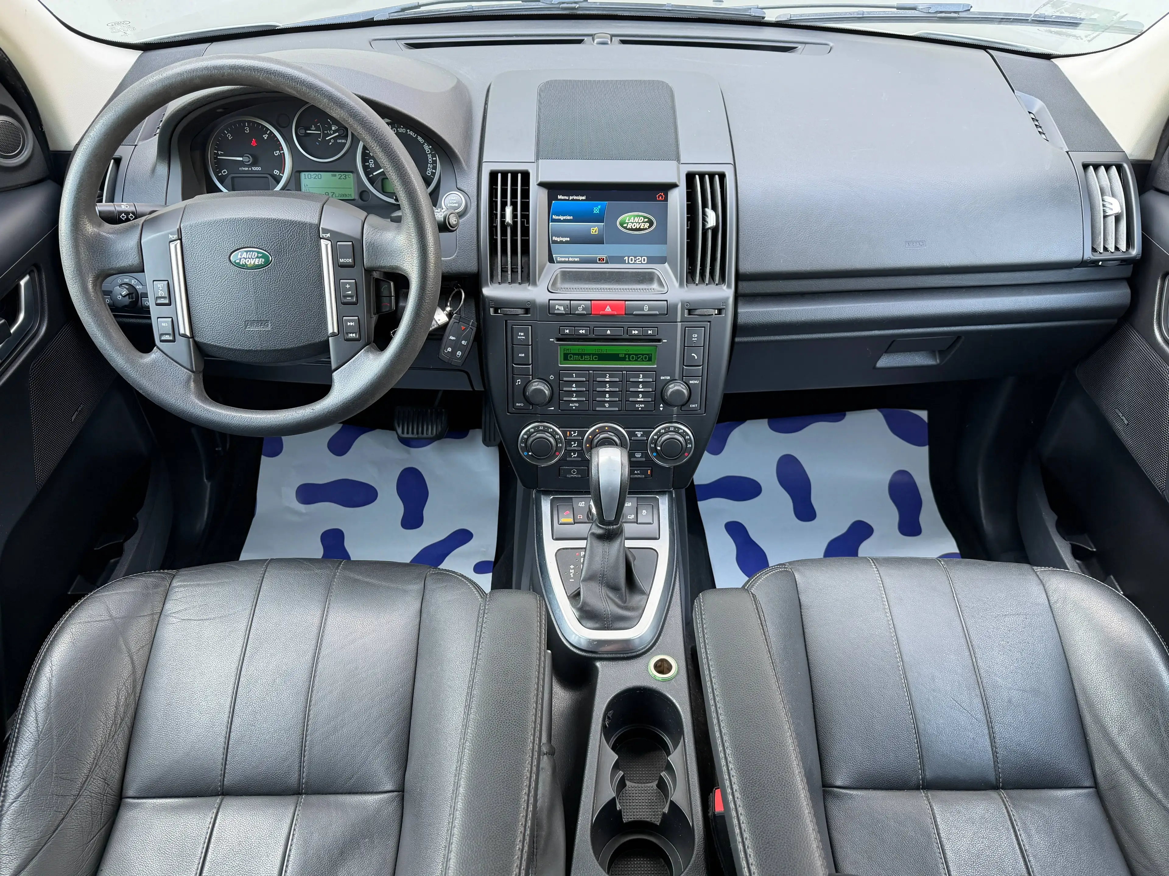 Land Rover Freelander 2.2 Td4 S/BOiTE AUTO/GPS/4X4/BLUETOOTH/CUIR/JANTES/GARANTIE 12 MOIS// — photo 5