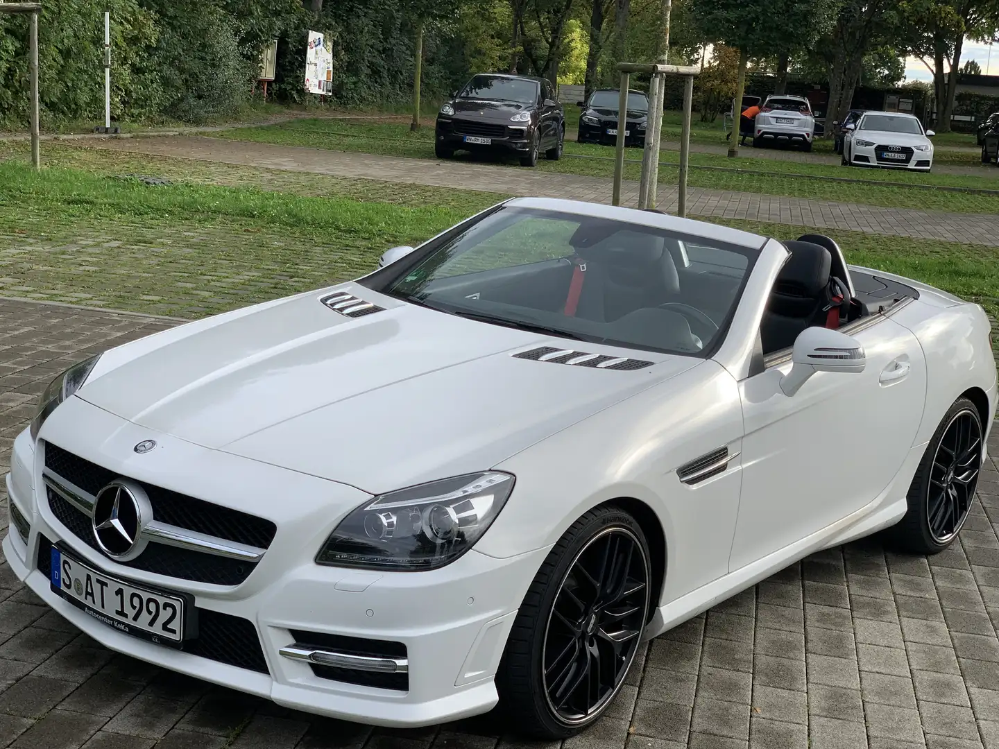 Mercedes-Benz SLK 250 AMG-Line, TÜV + Service NEU, Navi, 8 Fach Bereift Білий - 1