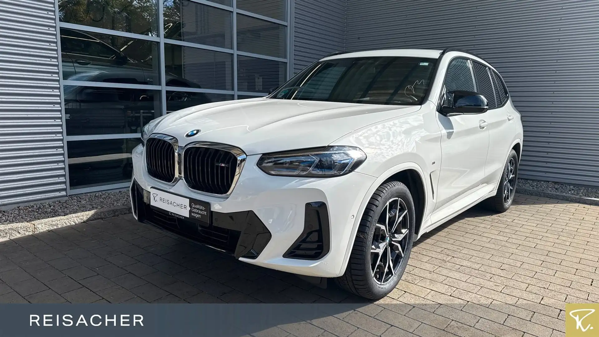 BMW X3 M iA Navi HUD StdHzg AHK 360° ACC Laser Weiß - 1