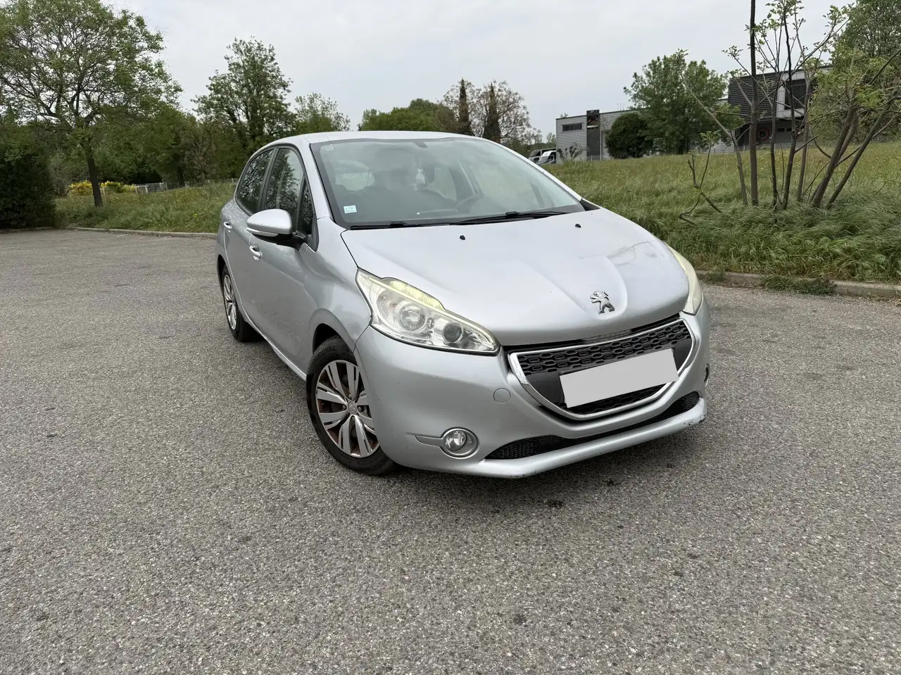 Peugeot 208 AFFAIRE 1.6 E-HDi 92 FAP BVM5 PACK CD CL