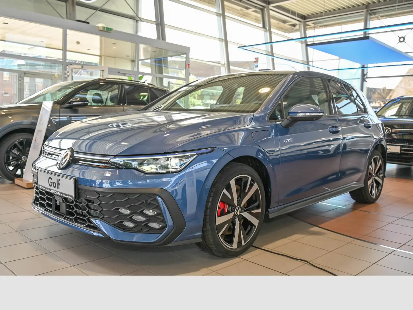Volkswagen Golf GTE 1,5 l eHybrid OPF 130 kW (177 PS) / 85 kW (116 ... Bleu - 1