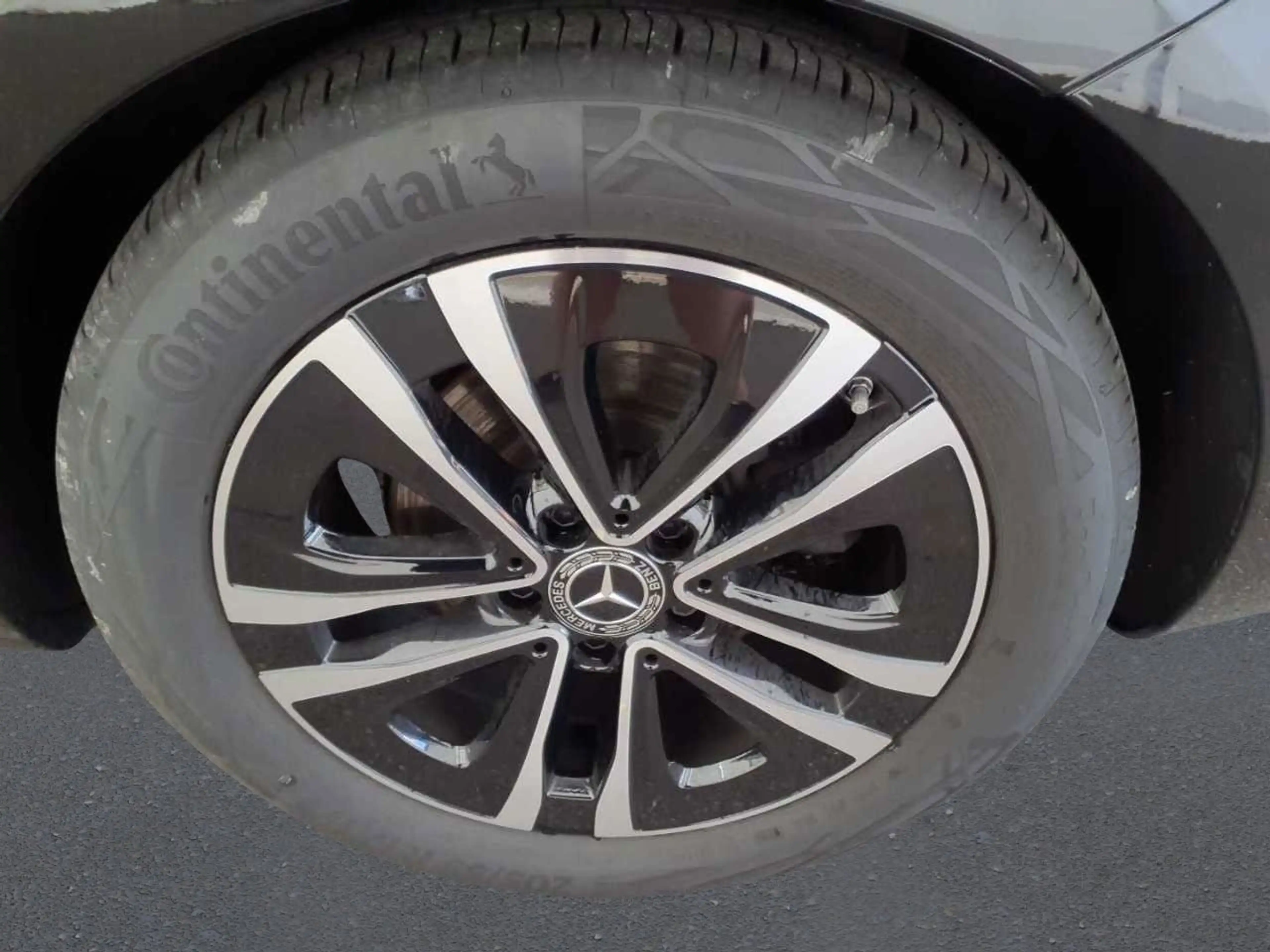 Mercedes-Benz CLA 180 Shooting Brake El.Heckkl. Key LED Lane — photo 11