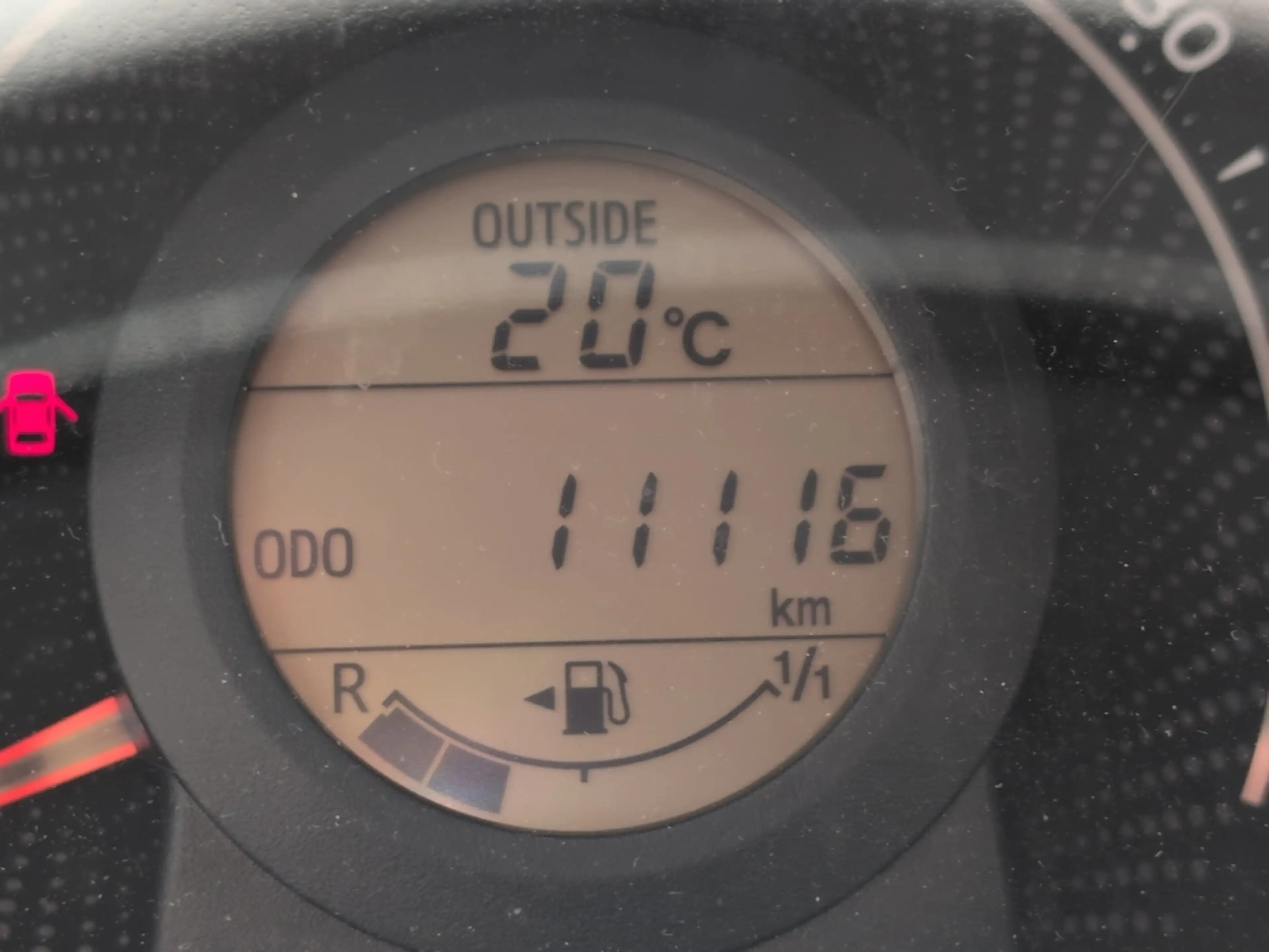 Toyota Aygo x-play club Apple CarPlay Android Auto Musikstream — photo 15
