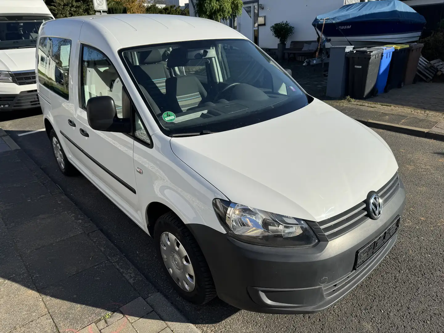 Volkswagen Caddy Servo ZV DPF Zahnr+BremseNeu grünePlakette Weiß - 1