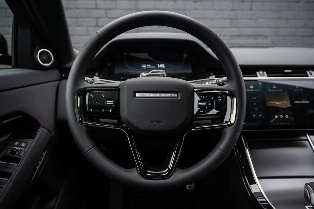 Land Rover Range Rover Evoque 2026 — фото 15