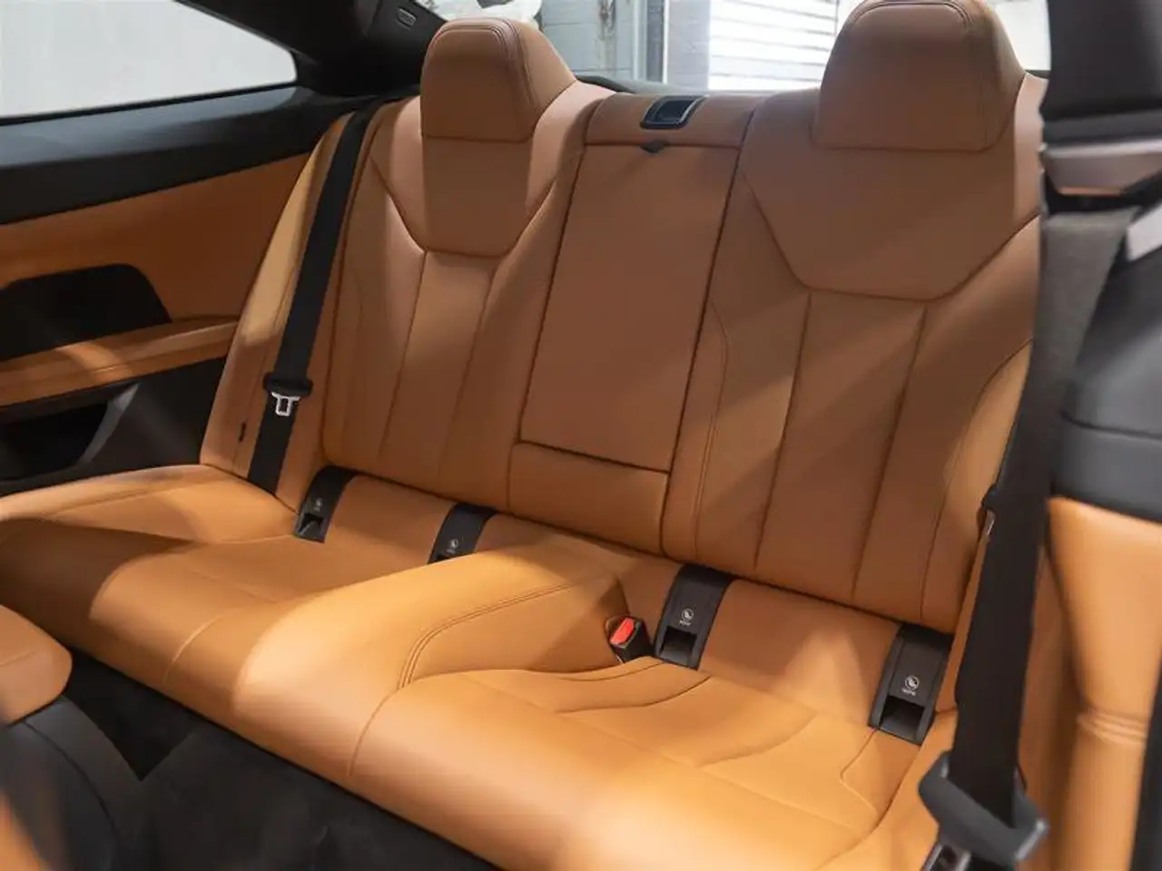 BMW 4 Series снимка BMW 4 Series