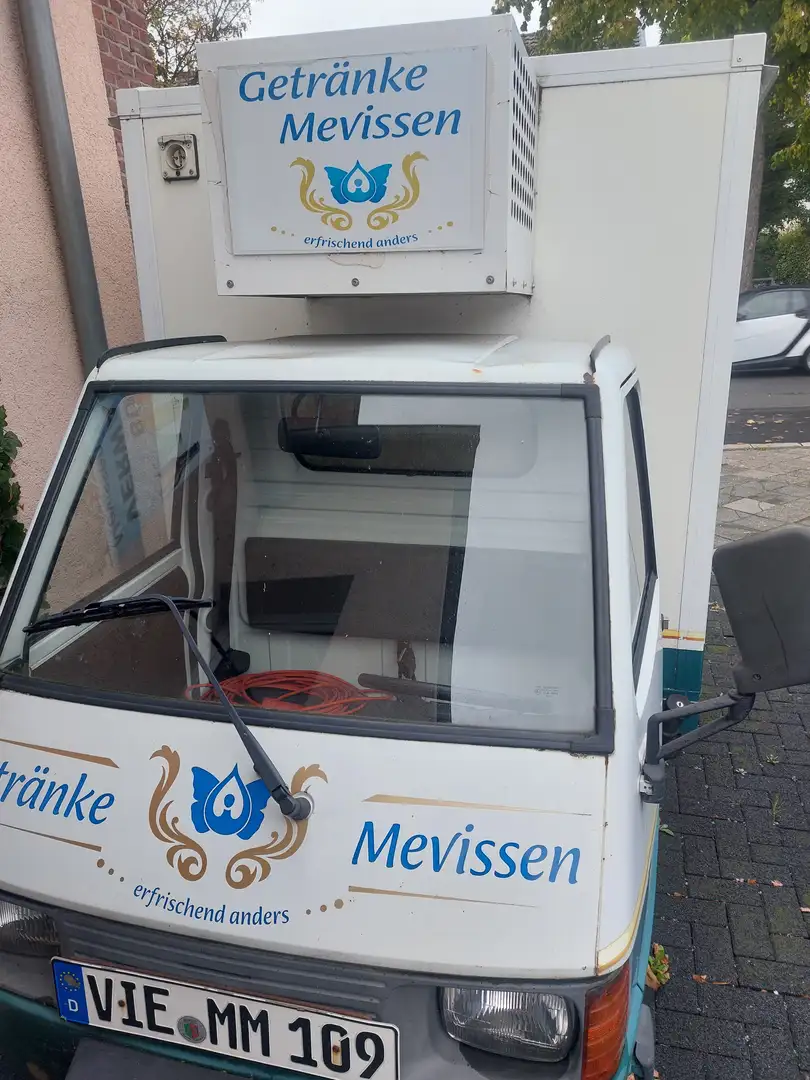 Piaggio Ape mit Kühl und Zapfanlage Biały - 2