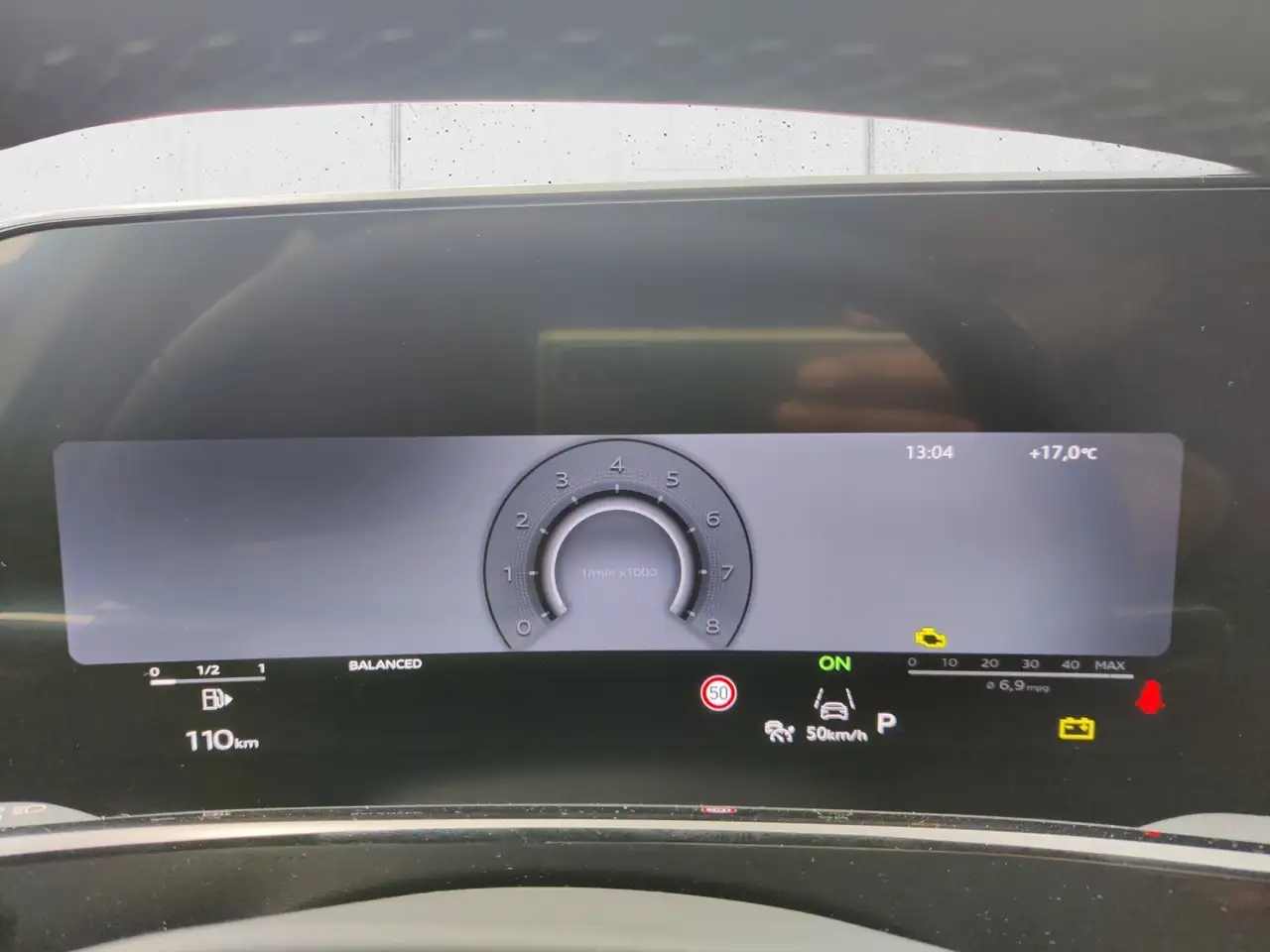 Audi Q3 SUV TFSI 110 kW S tronic KLIMA LED NAVI LEDER ALU 16