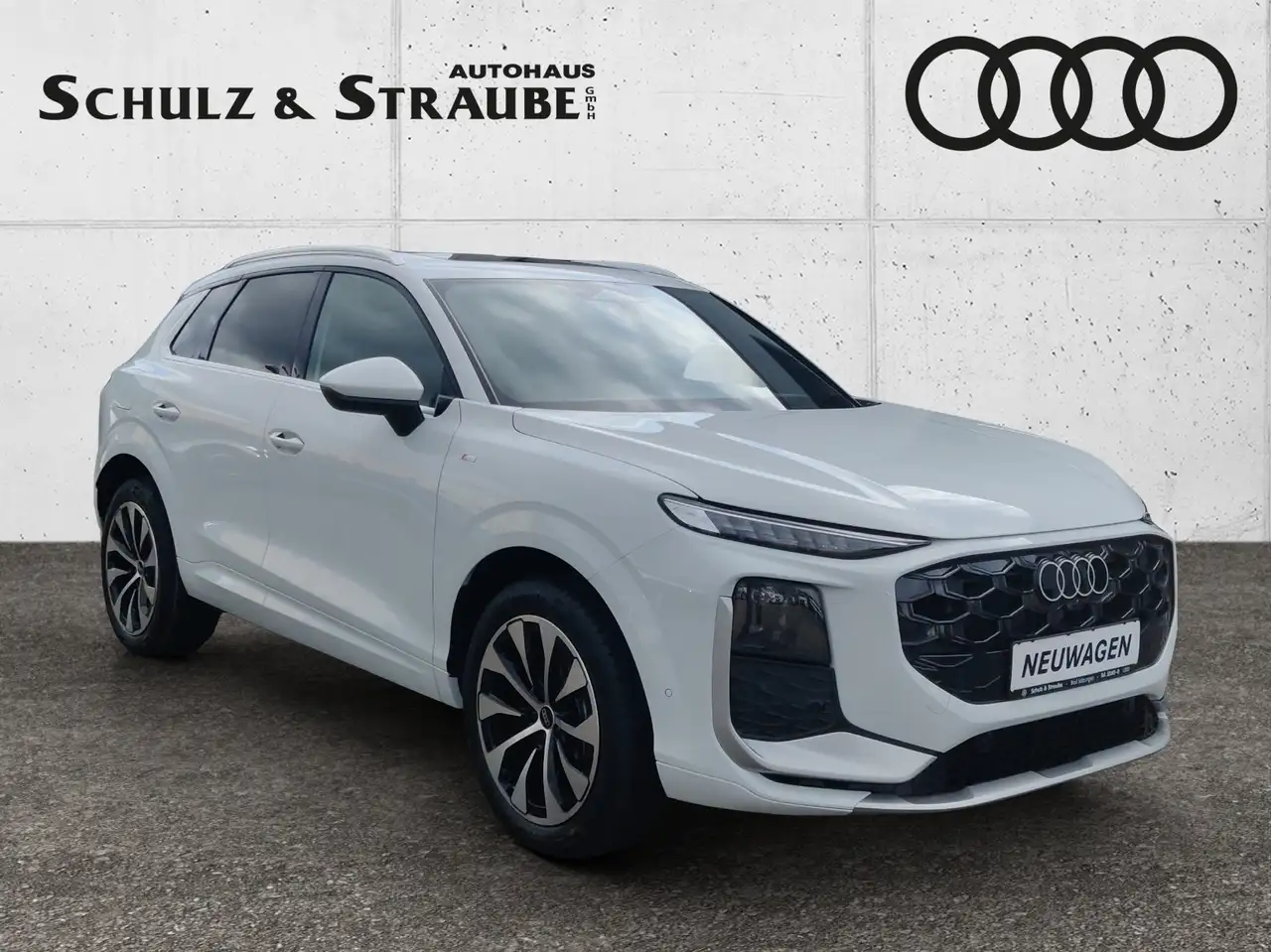 Audi Q3 SUV TFSI 110 kW S tronic KLIMA LED NAVI LEDER ALU 8