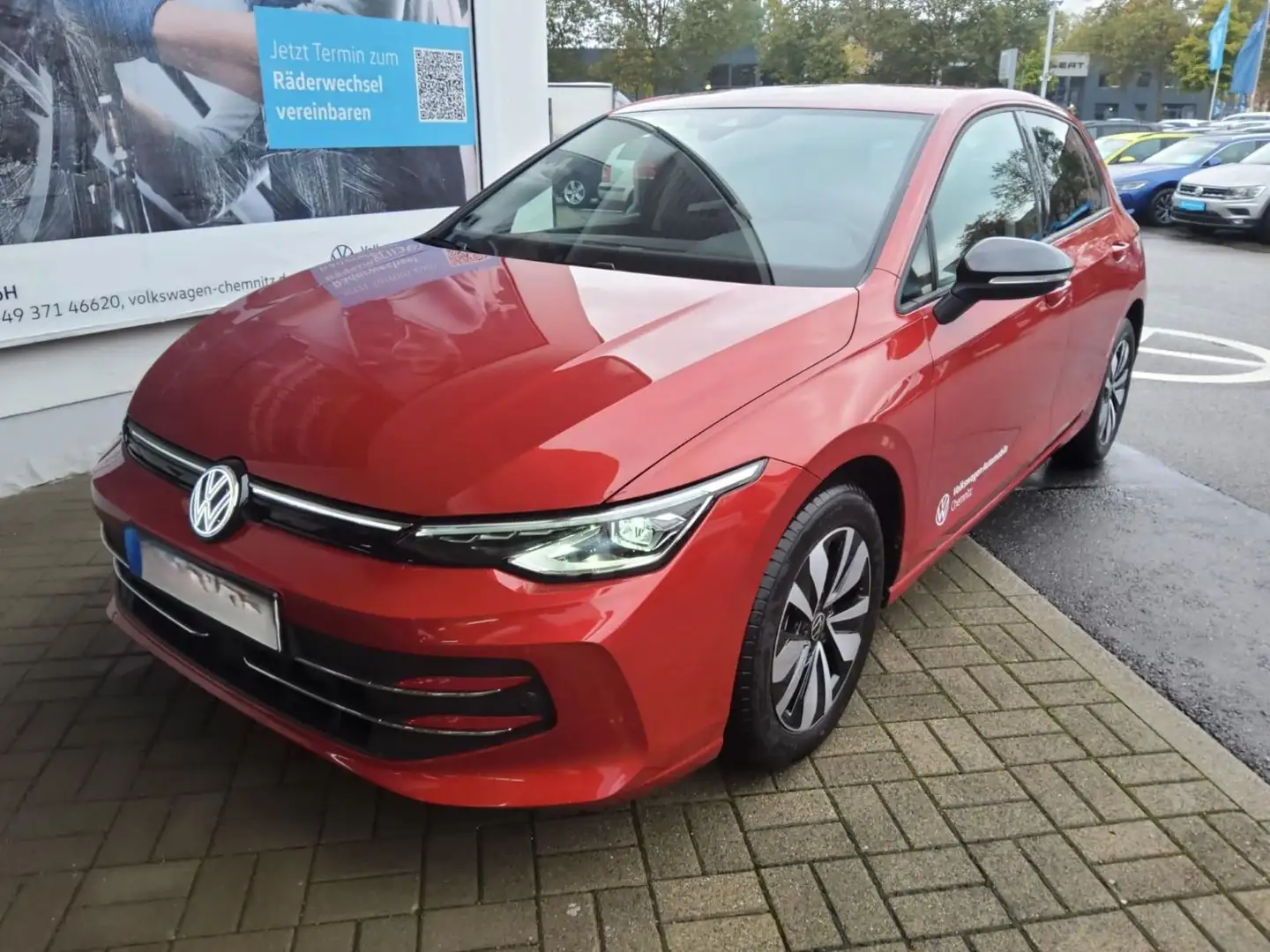 Volkswagen Golf VIII 1.5 eTSI Goal AHK LED-Matrix ACC LED Rot - 2