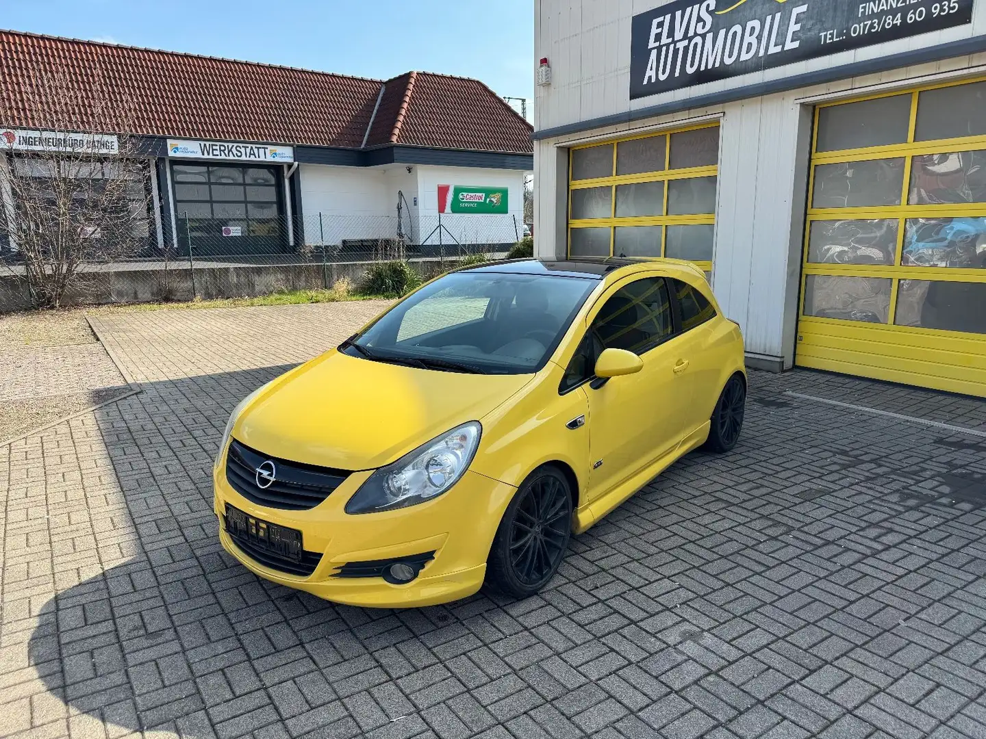 Opel Corsa D Color Edition Gelb - 1
