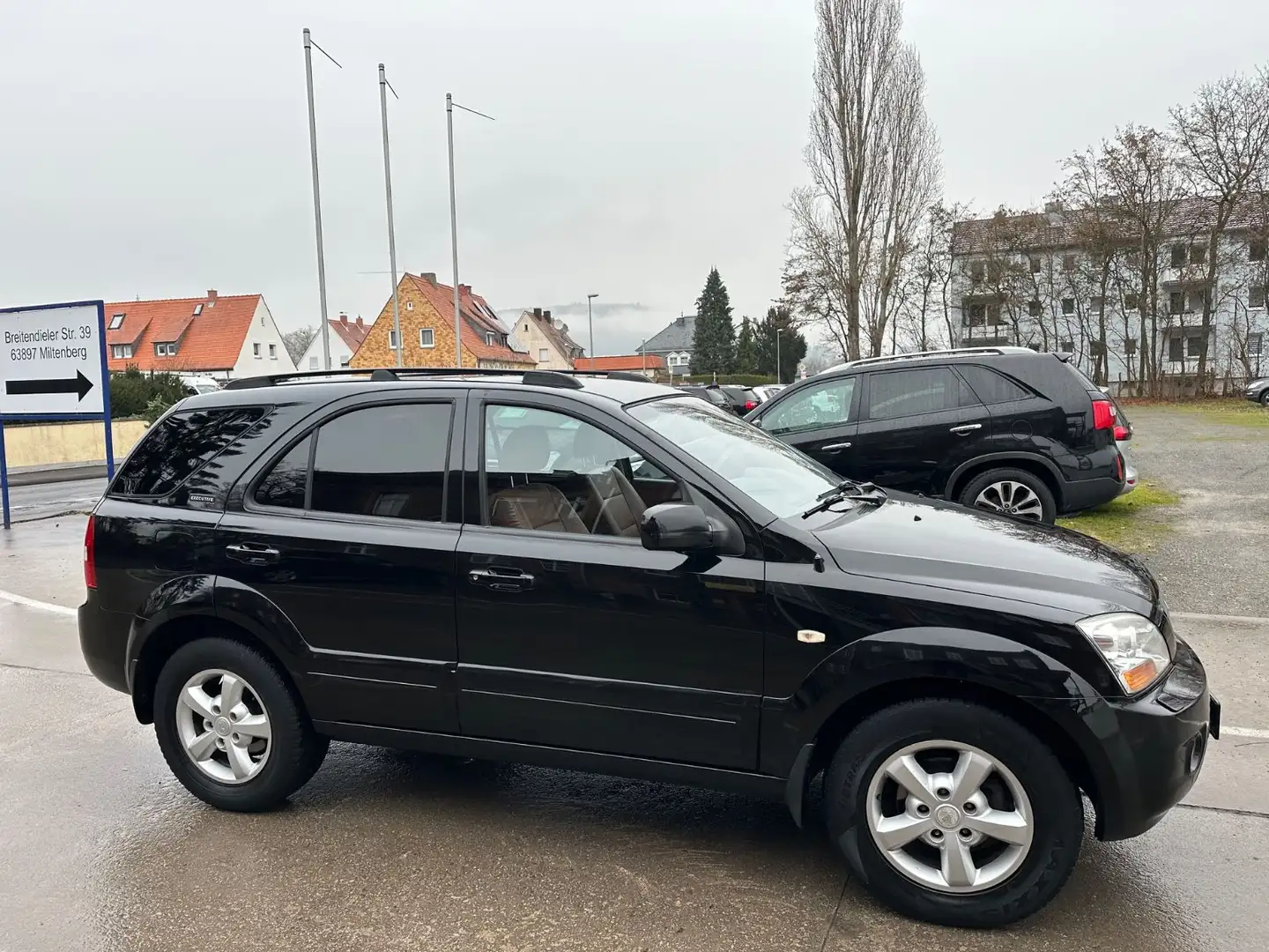 Kia Sorento 2.5 CRDi  Executive/1.Hand/AHK 3 Tonne Schwarz - 2