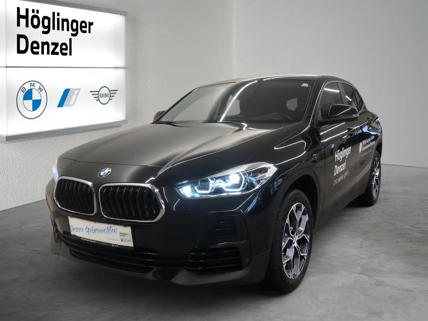 BMW X2 sDrive18d Schwarz - 1