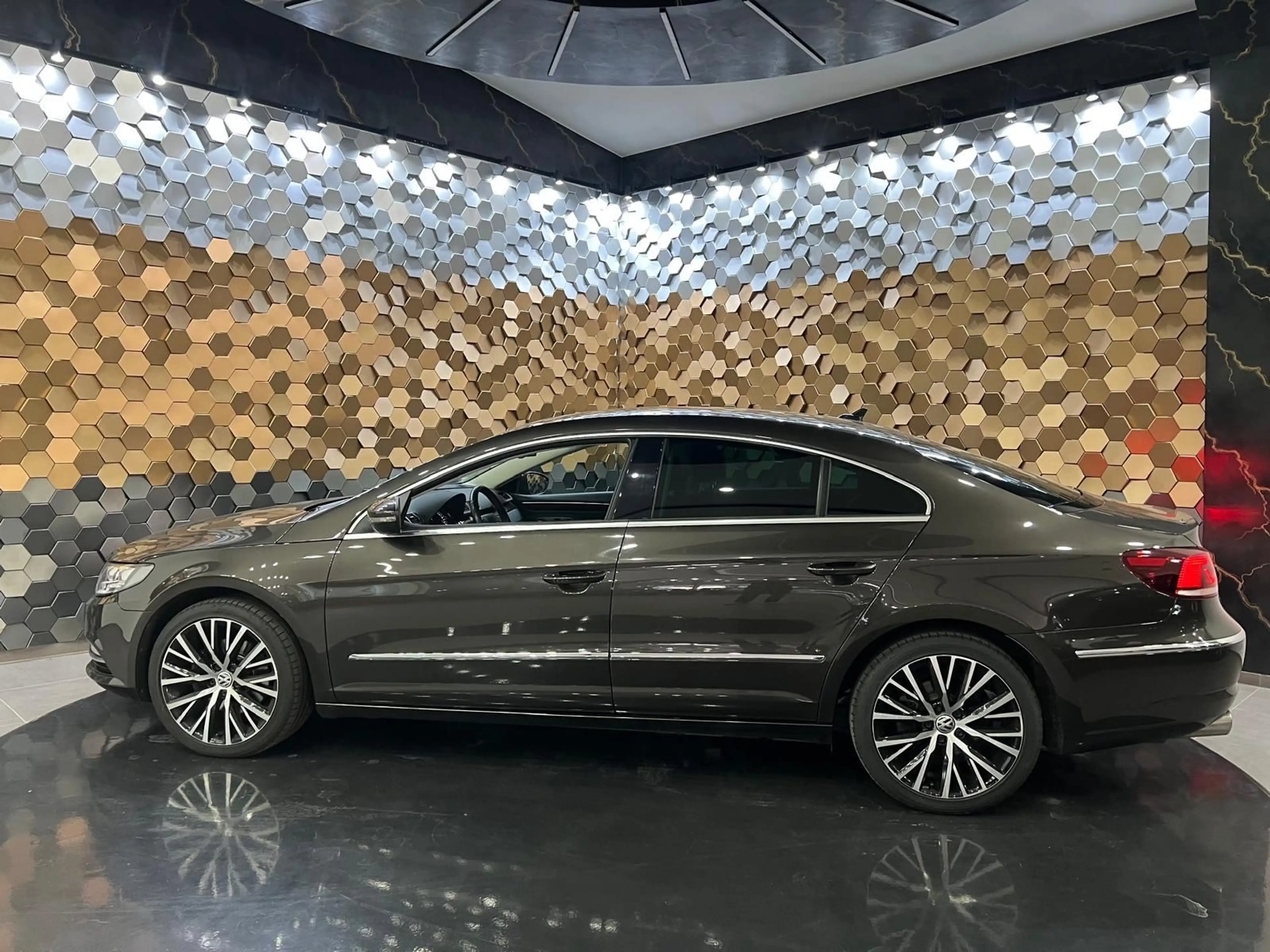 Volkswagen CC 1.8 TFSI /Xenon/Navi/FOX/ — photo 10