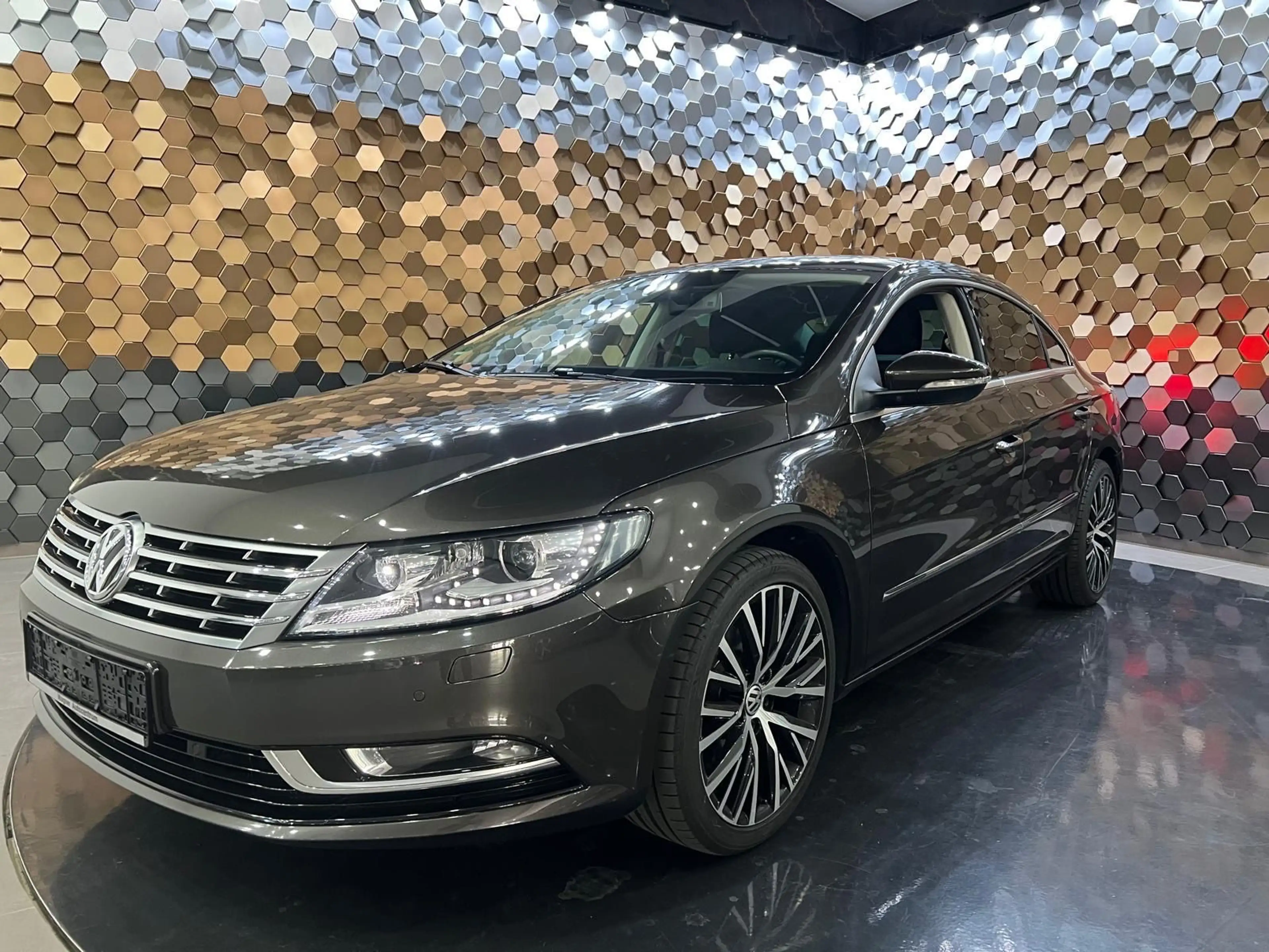 Volkswagen CC 1.8 TFSI /Xenon/Navi/FOX/