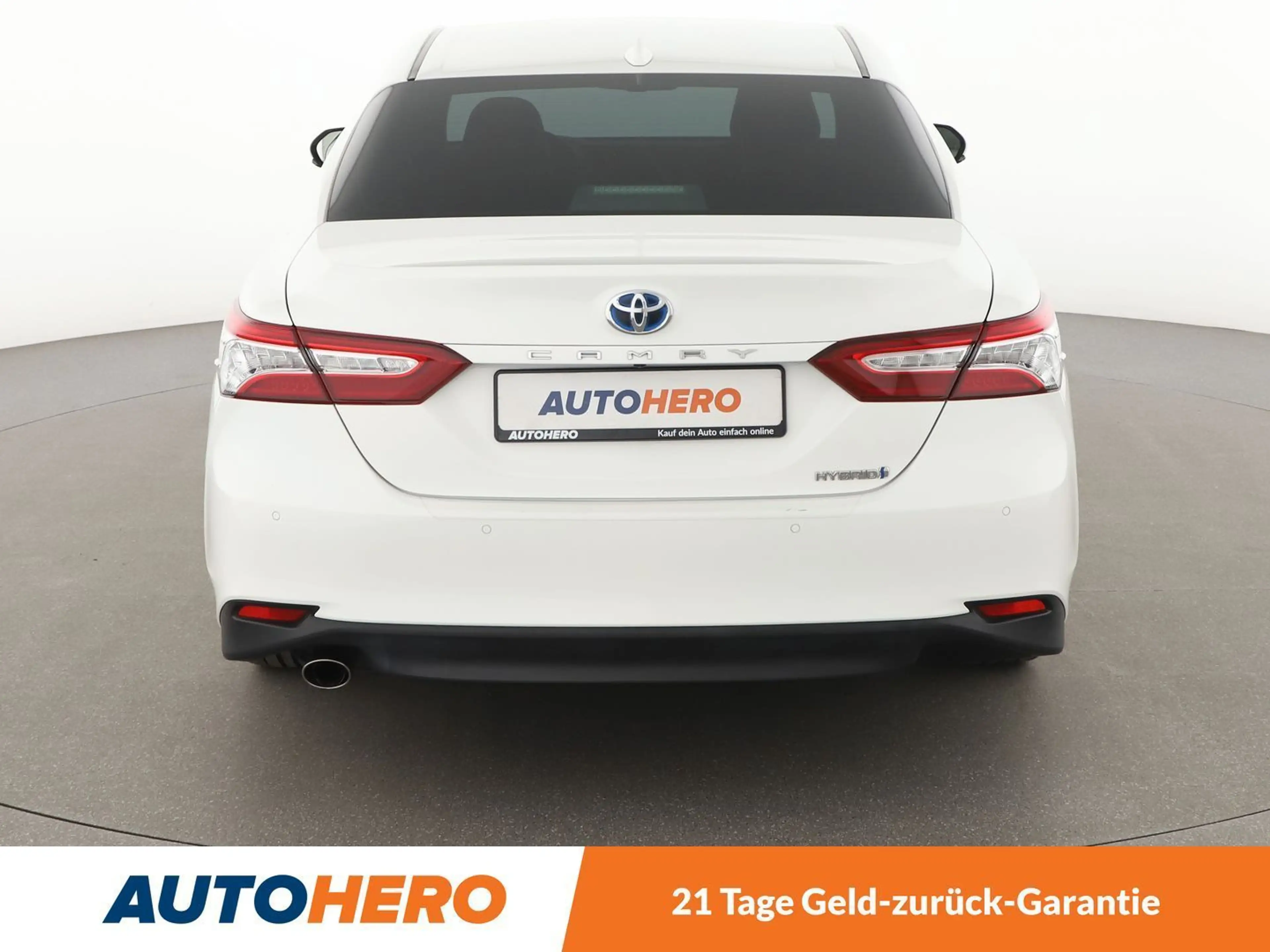 Toyota Camry 2.5 Hybrid Executive Aut.*NAVI*LED*CAM*SHZ*ACC* — photo 5